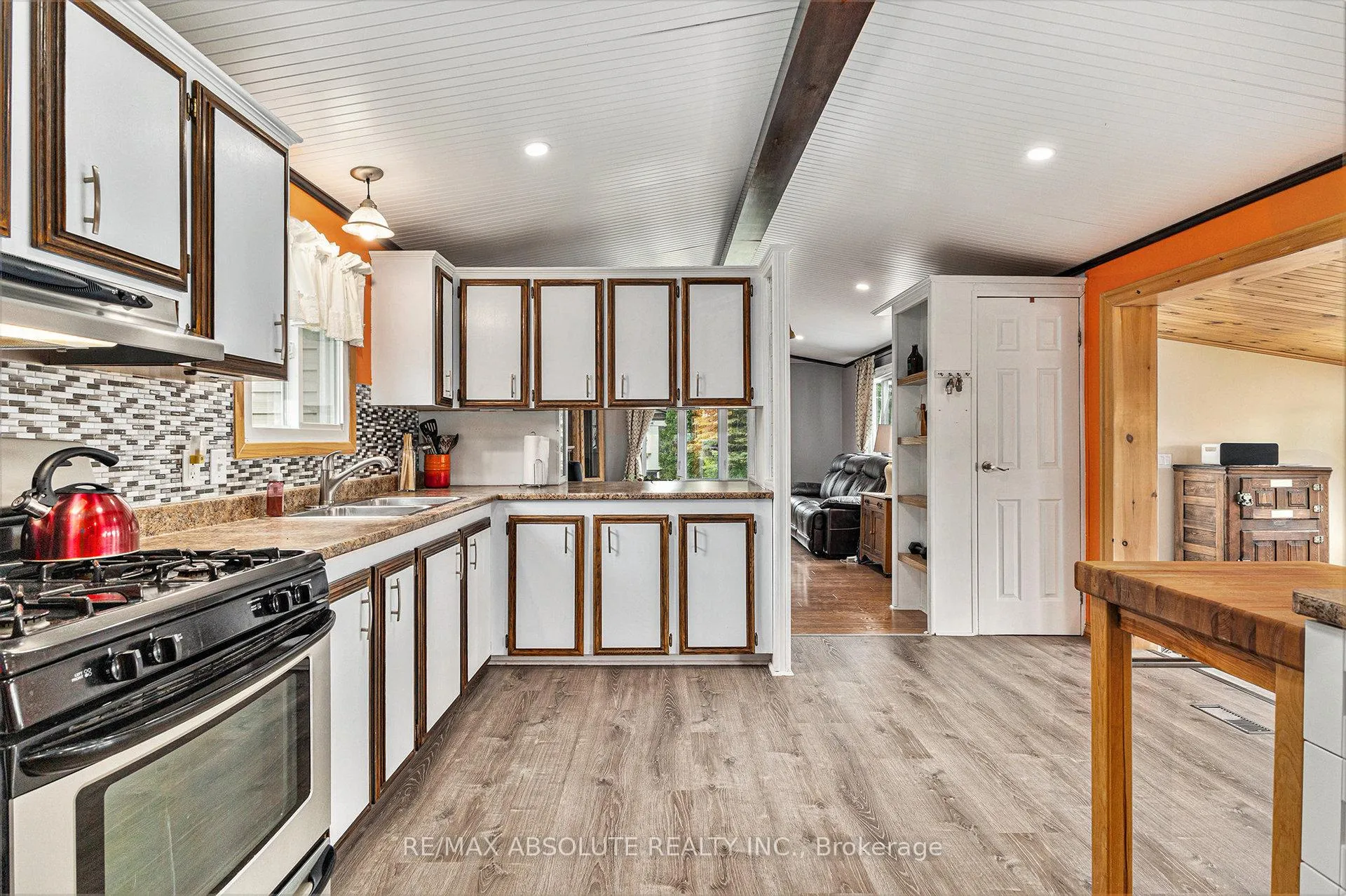Photo 5 of 35 Woodside Lane, McNab/Braeside, Mcnab/Braeside Twps — HOMEH