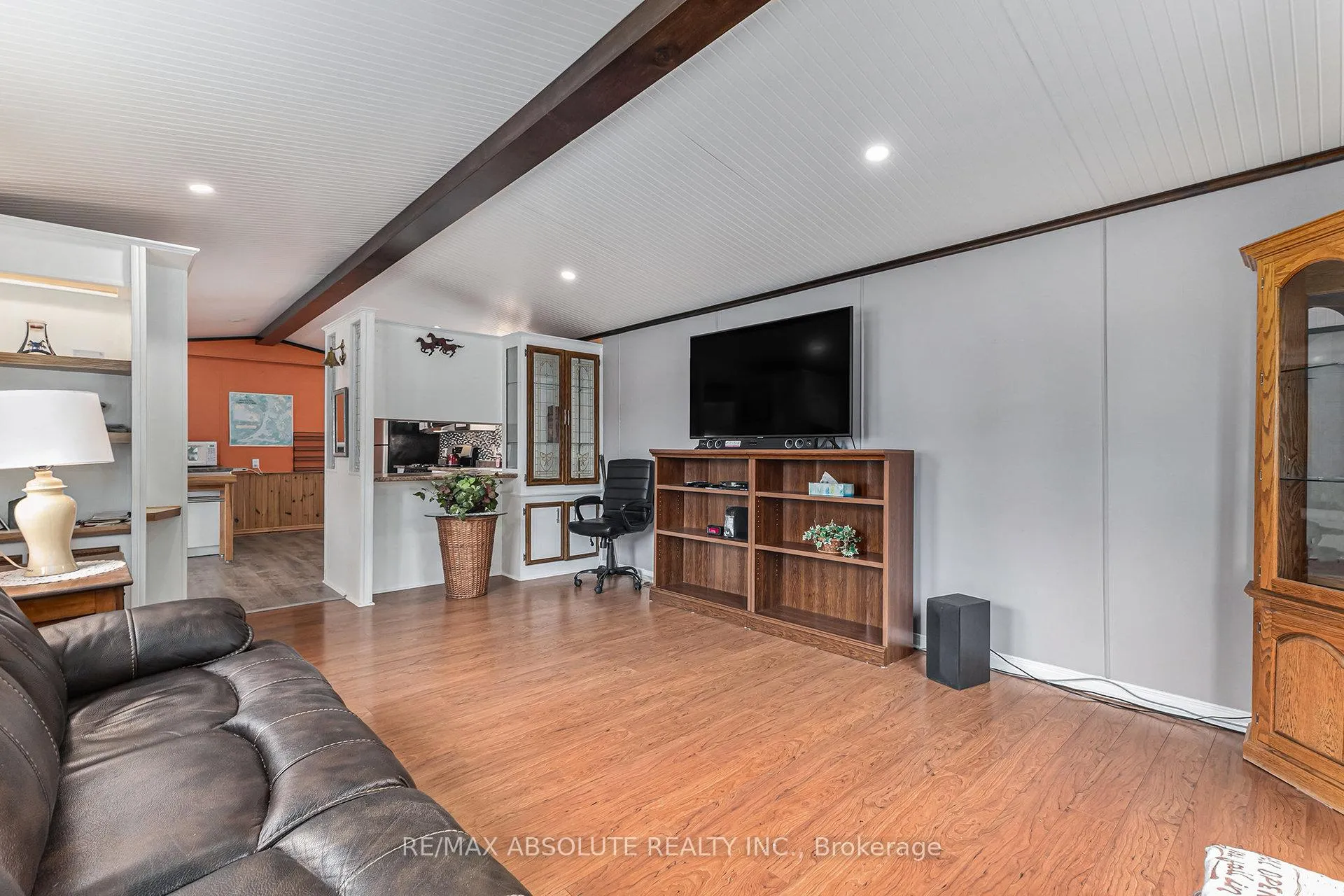 Photo 8 of 35 Woodside Lane, McNab/Braeside, Mcnab/Braeside Twps — HOMEH