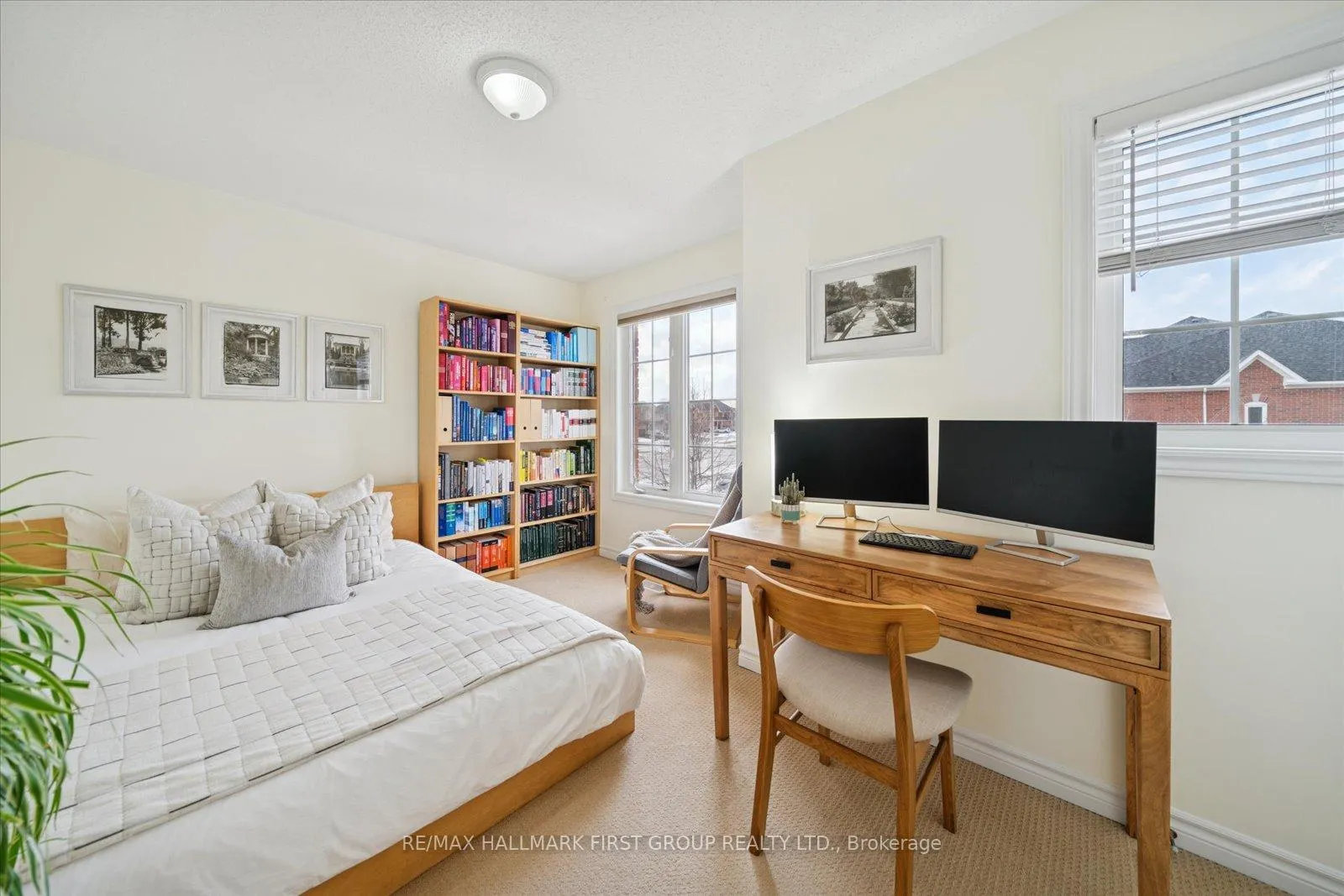 Photo 15 of 35 Beckett Crescent, Clarington, Courtice — HOMEH