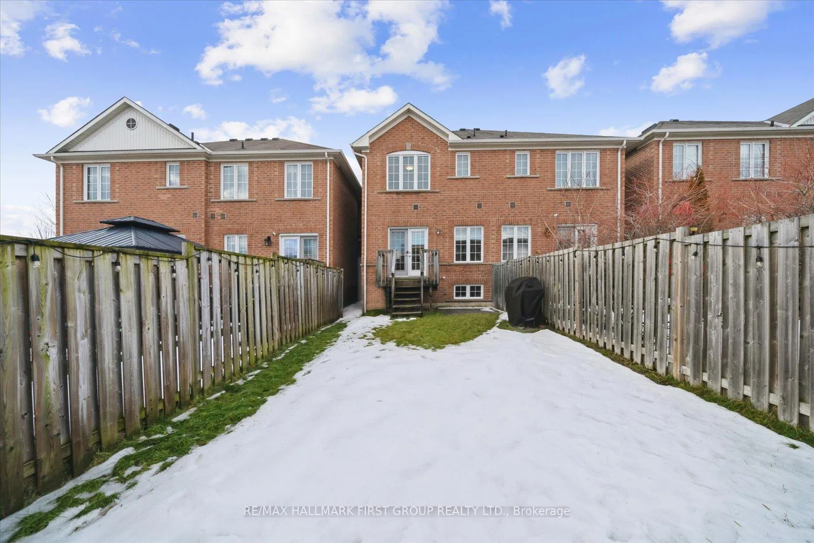 Photo 23 of 35 Beckett Crescent, Clarington, Courtice — HOMEH