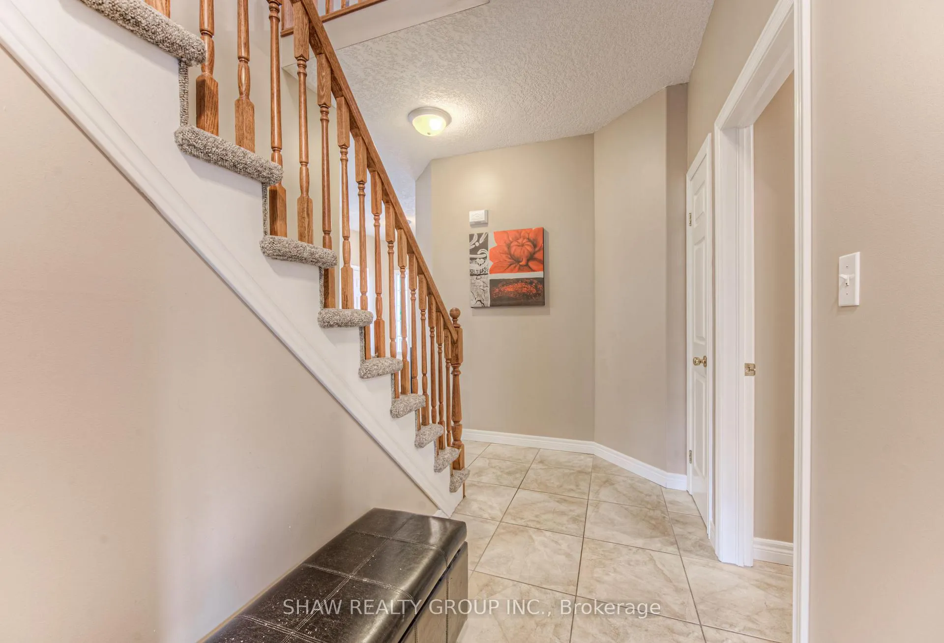 Photo 9 of 15 Woodbine Avenue, Kitchener — HOMEH
