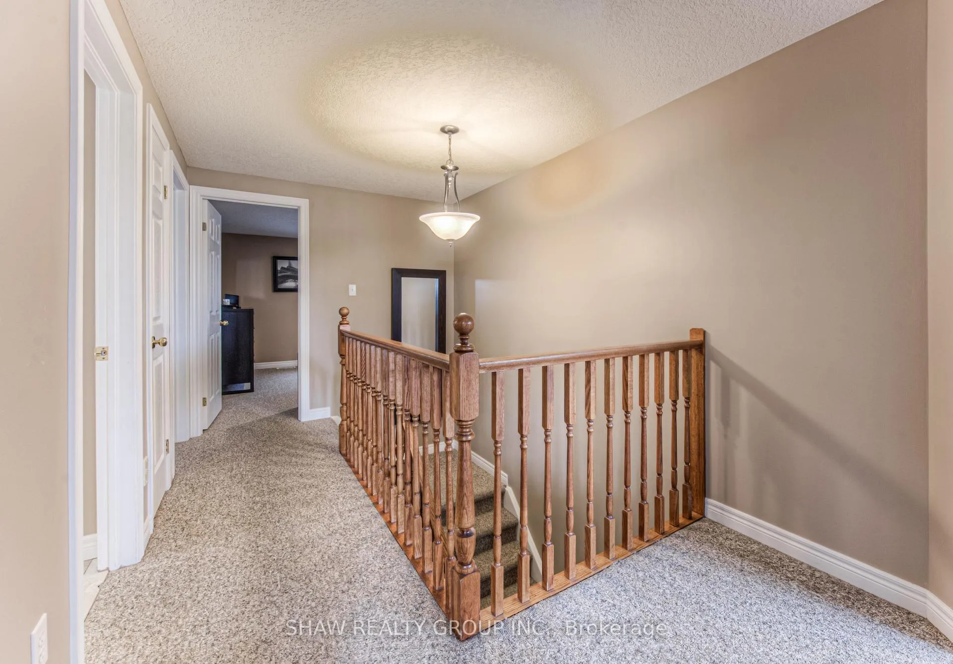 Photo 27 of 15 Woodbine Avenue, Kitchener — HOMEH