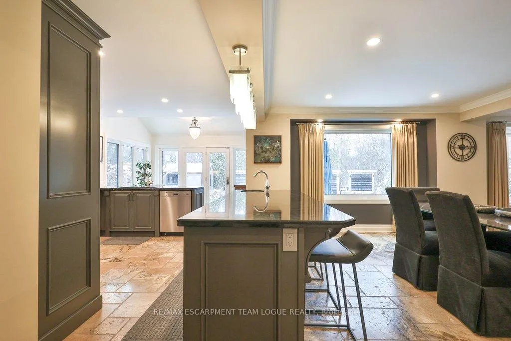 Photo 14 of 1215 Rushbrooke Drive, Oakville, Glen Abbey — HOMEH