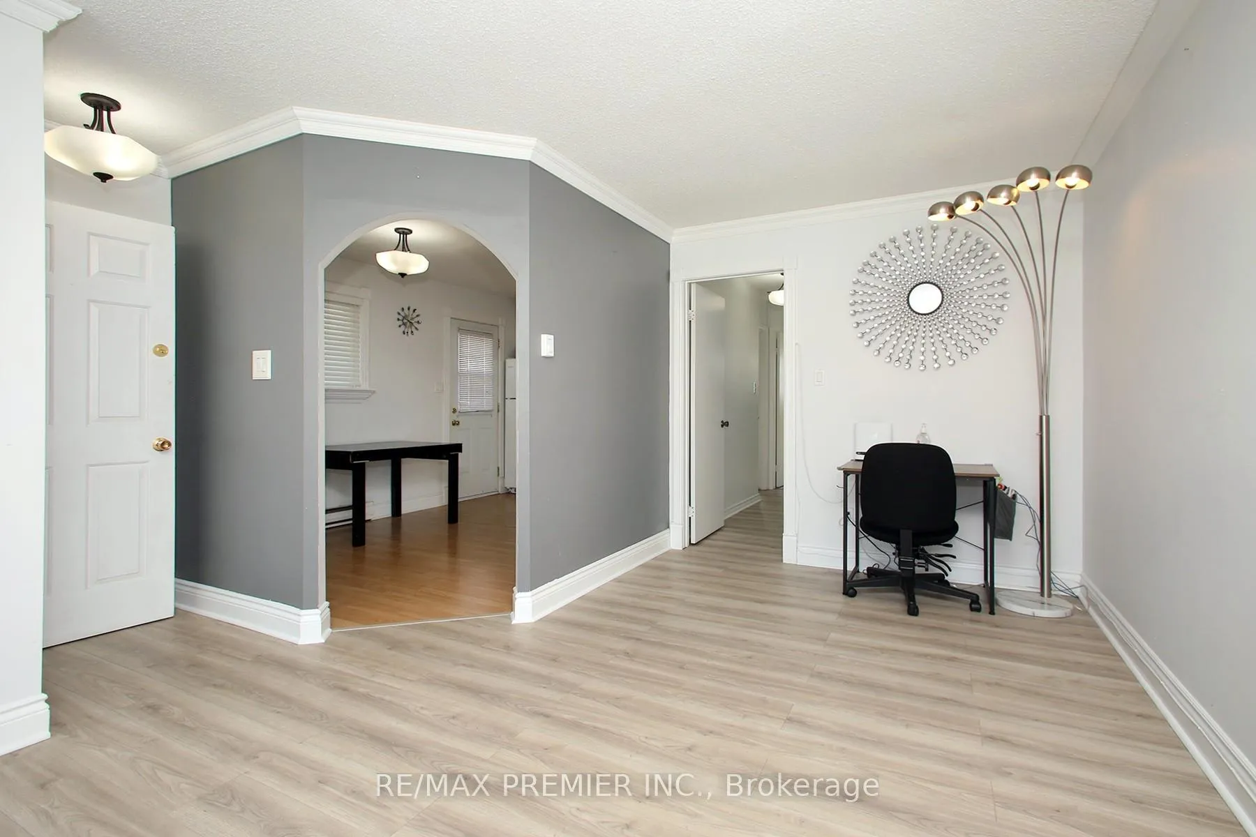Photo 7 of 1329 Pinehurst Avenue, Oshawa, Donevan — HOMEH