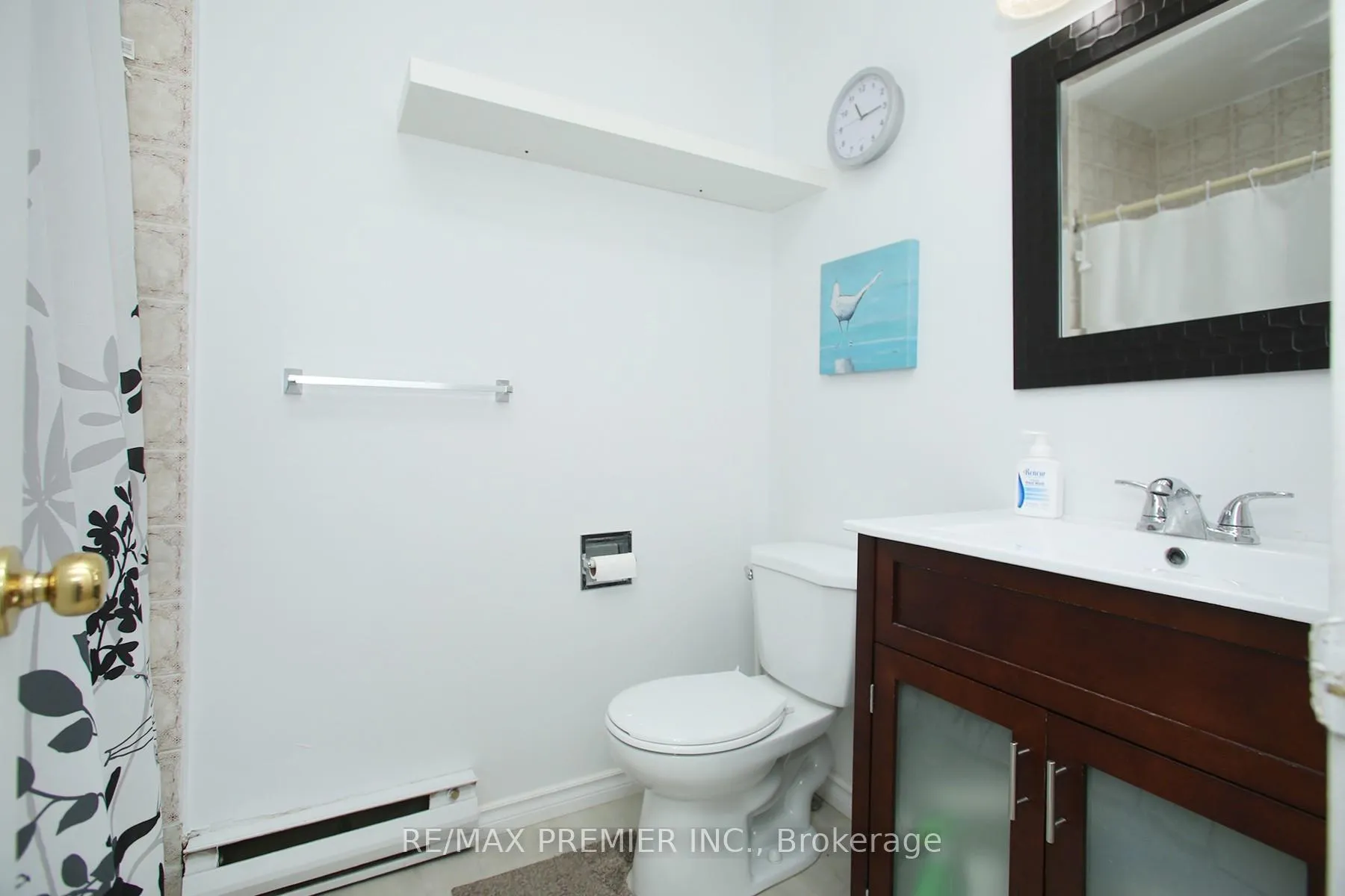 Photo 18 of 1329 Pinehurst Avenue, Oshawa, Donevan — HOMEH