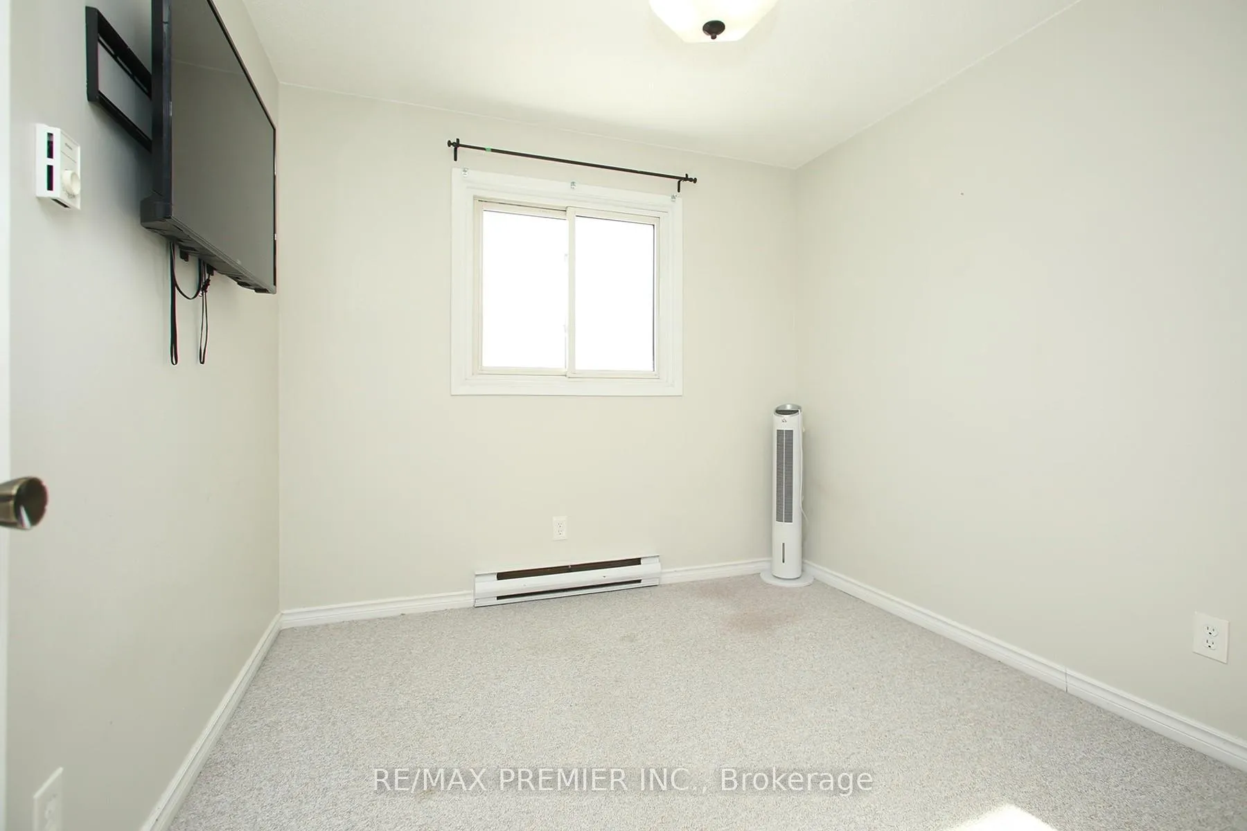 Photo 20 of 1329 Pinehurst Avenue, Oshawa, Donevan — HOMEH