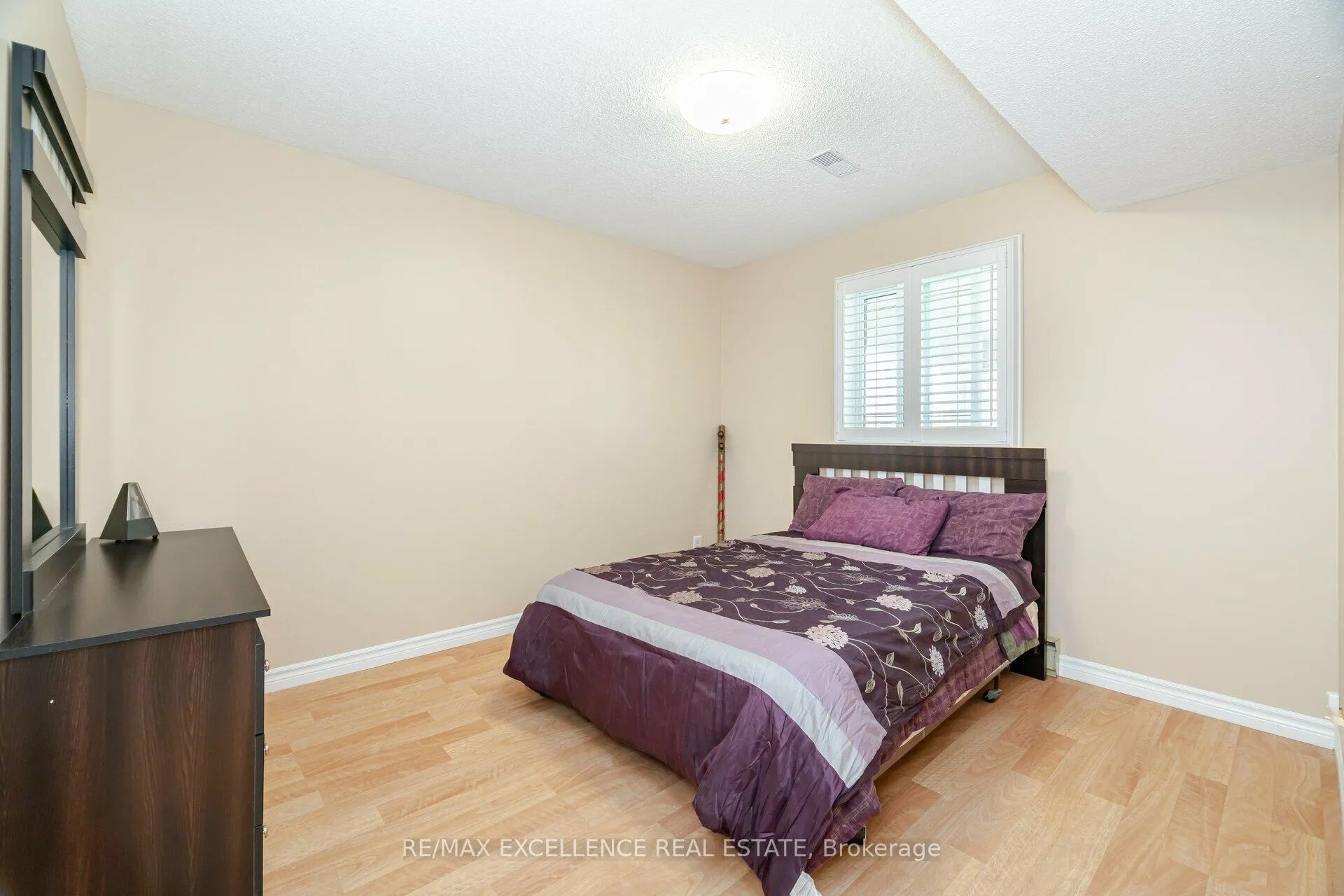 Photo 19 of 60 Indian Crescent, Hamilton, Burkholme — HOMEH