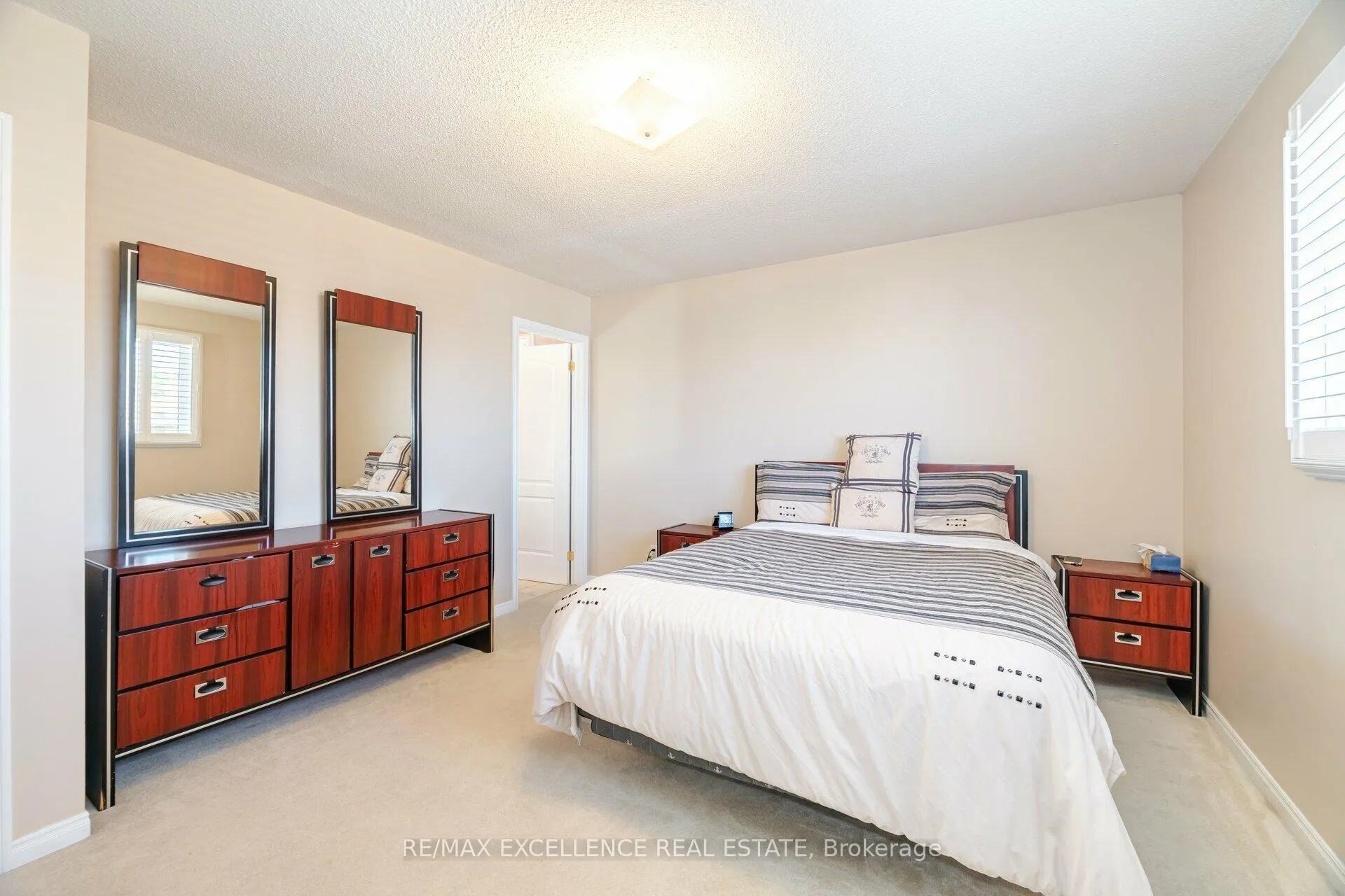 Photo 27 of 60 Indian Crescent, Hamilton, Burkholme — HOMEH