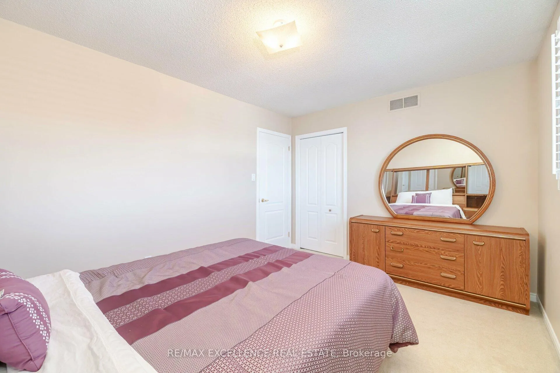 Photo 31 of 60 Indian Crescent, Hamilton, Burkholme — HOMEH