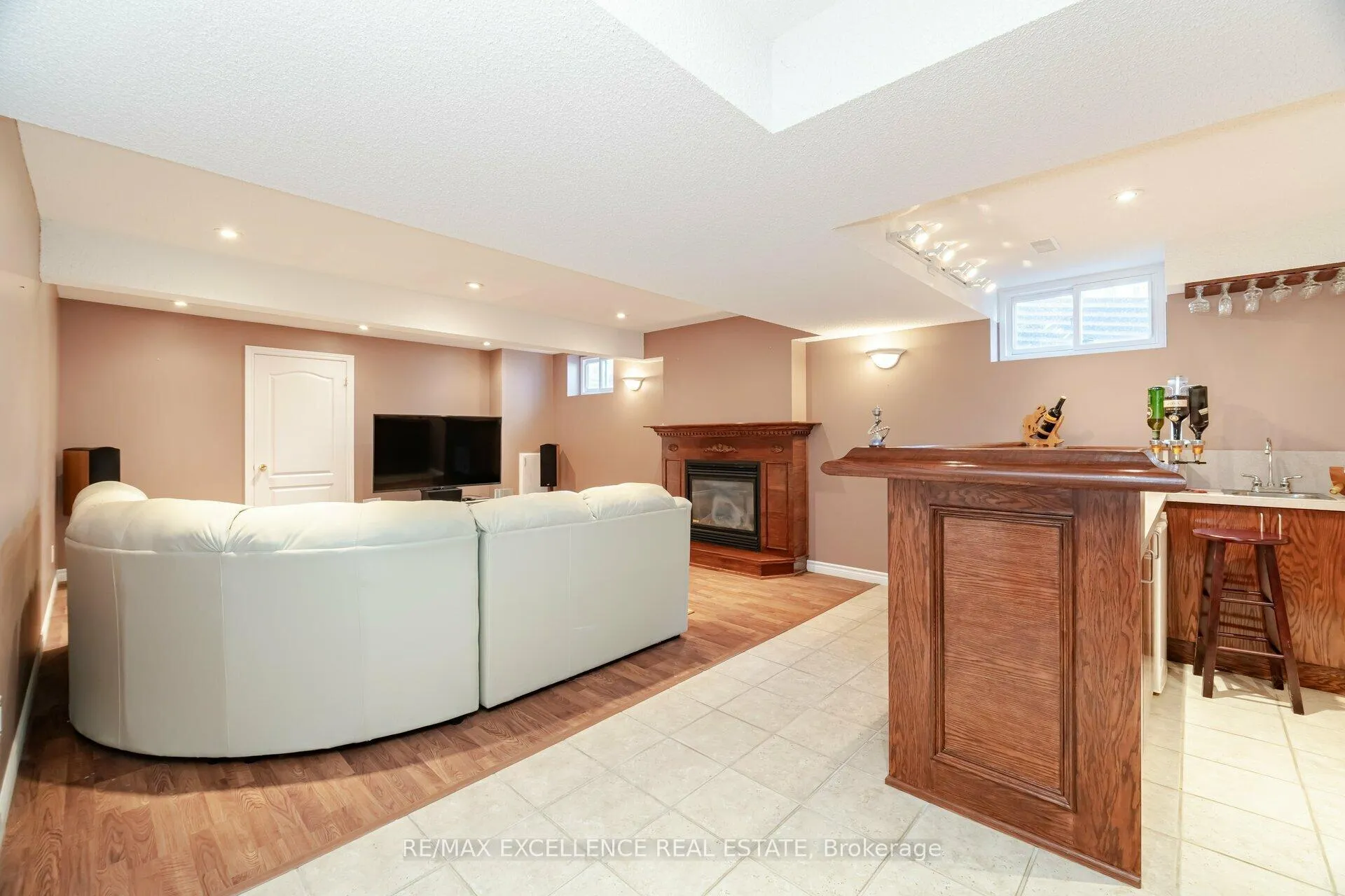 Photo 36 of 60 Indian Crescent, Hamilton, Burkholme — HOMEH