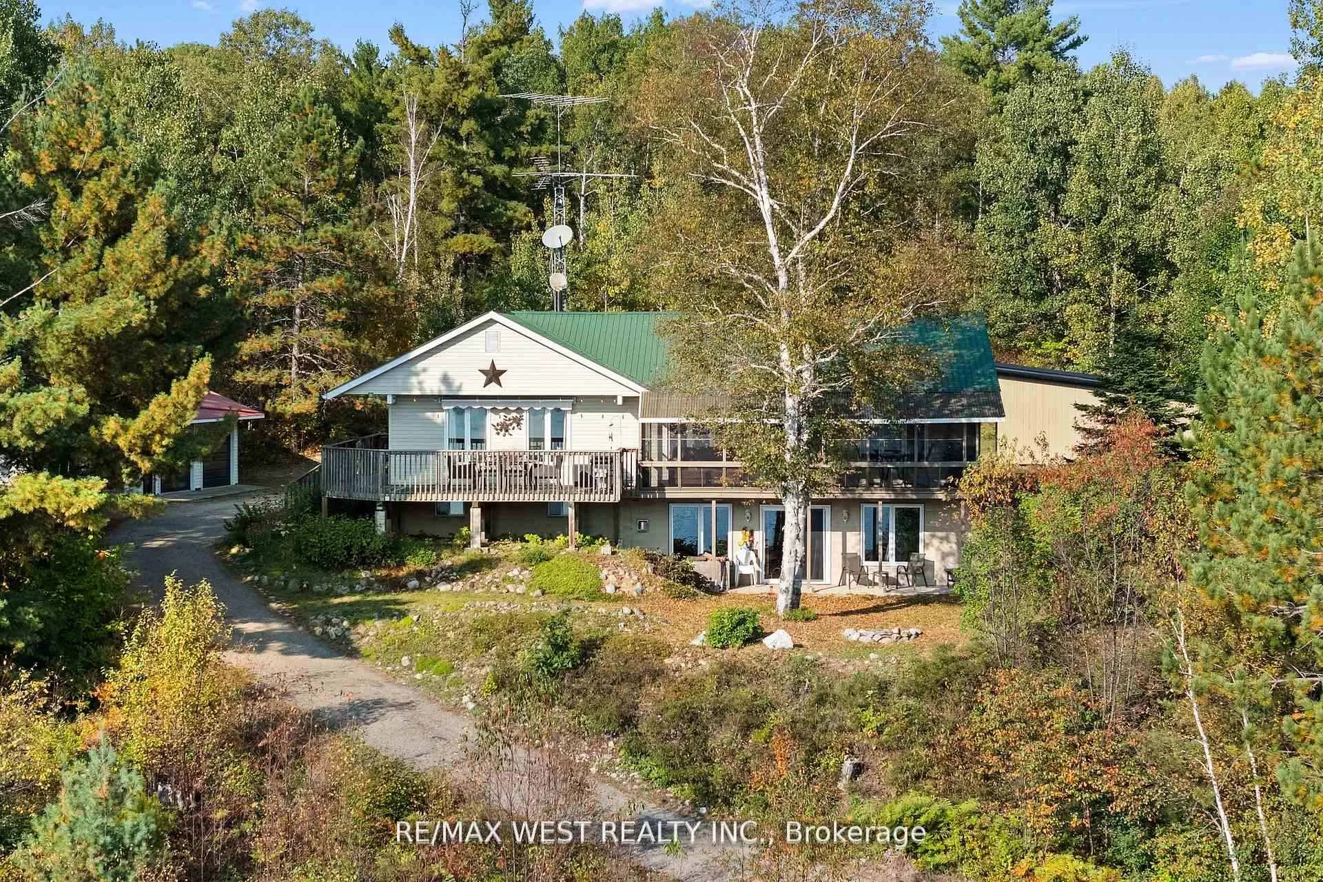 Photo 3 of 558 Mccauley Lake Road, South Algonquin — HOMEH