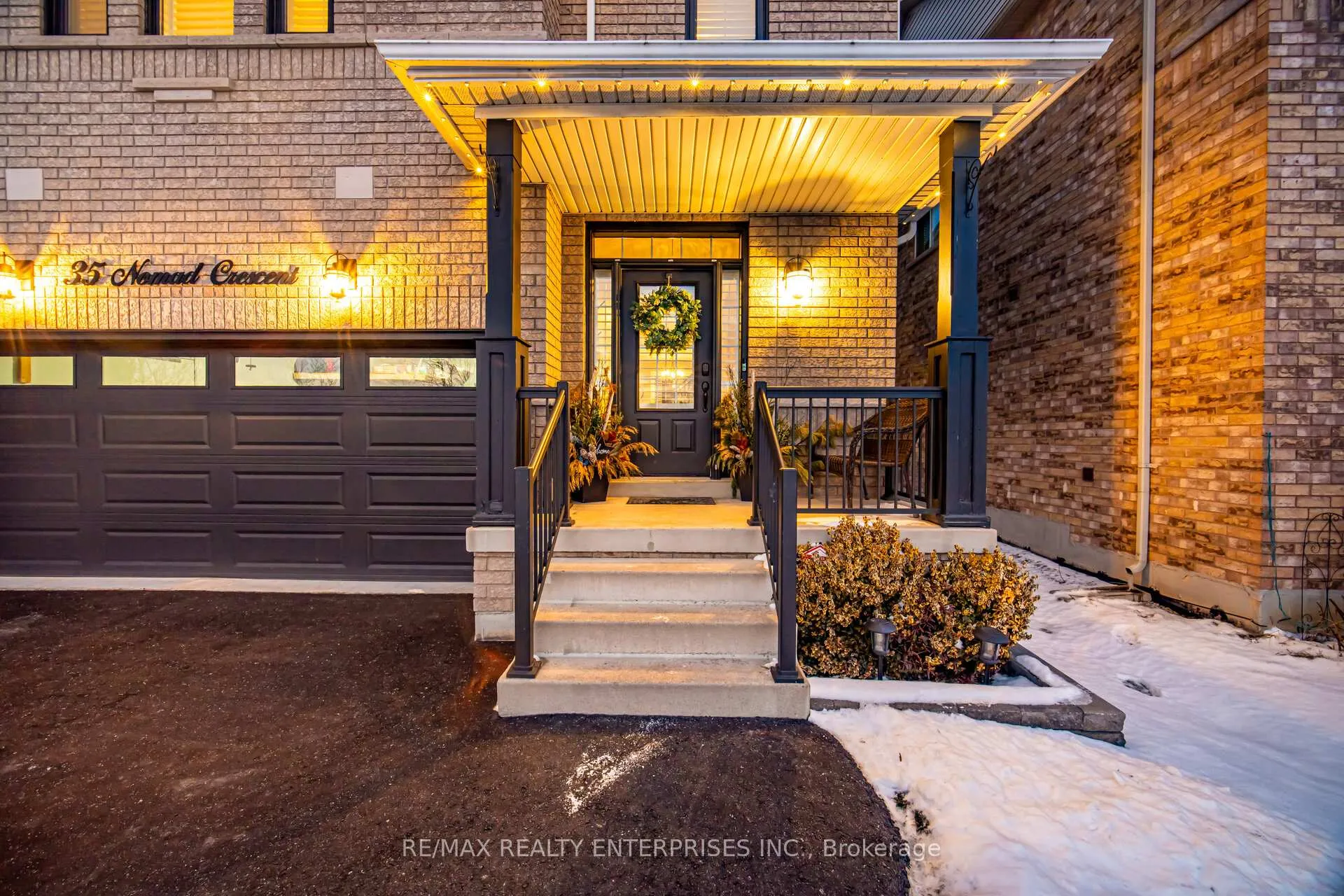 Photo 4 of 35 Nomad Crescent, Brampton, Bram West — HOMEH