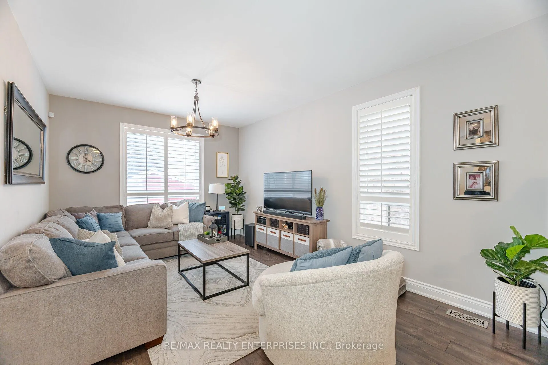 Photo 6 of 35 Nomad Crescent, Brampton, Bram West — HOMEH