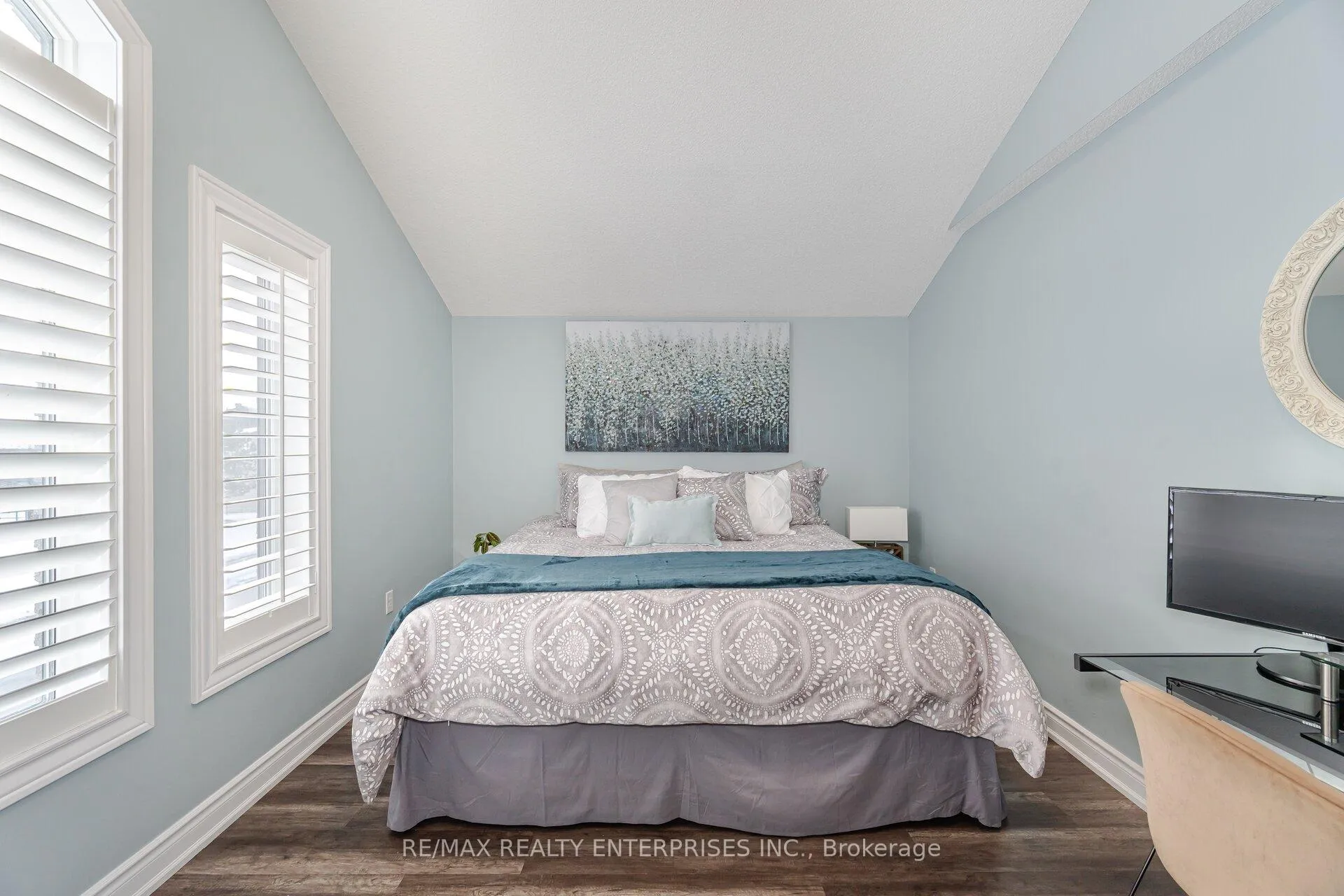 Photo 18 of 35 Nomad Crescent, Brampton, Bram West — HOMEH