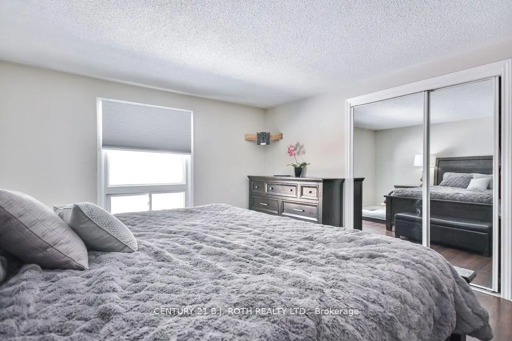 Photo 17 of 21 Luella Boulevard, Springwater, Minesing — HOMEH