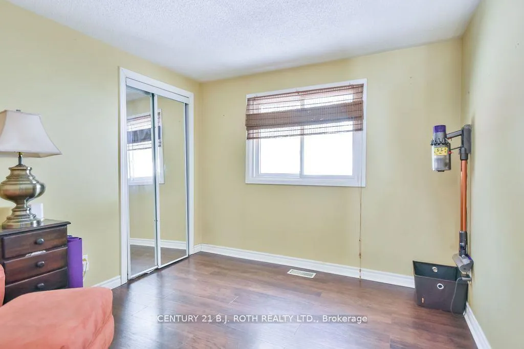 Photo 19 of 21 Luella Boulevard, Springwater, Minesing — HOMEH