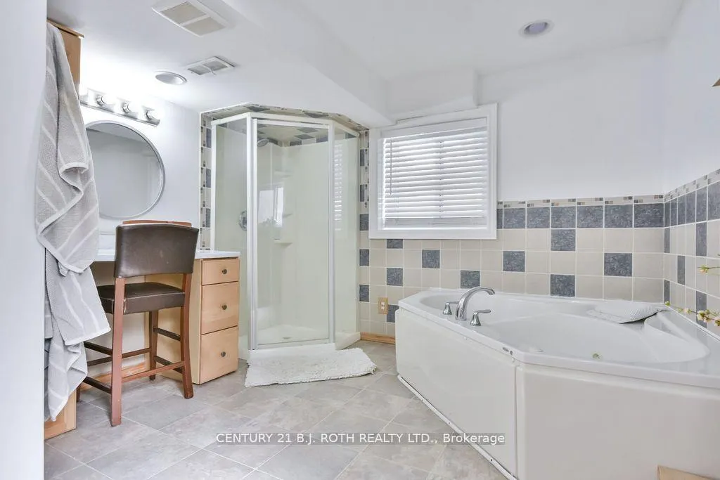 Photo 22 of 21 Luella Boulevard, Springwater, Minesing — HOMEH