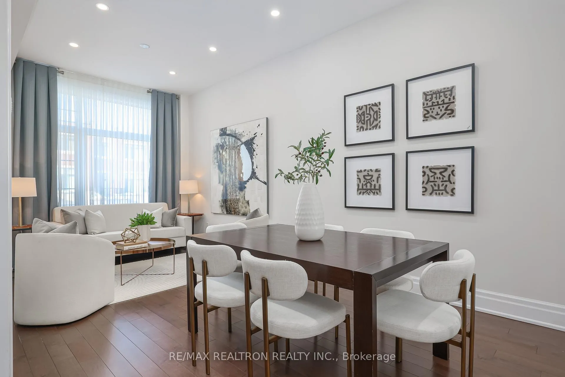 Photo 8 of 92 Carrville Woods Circle, Vaughan, Patterson — HOMEH