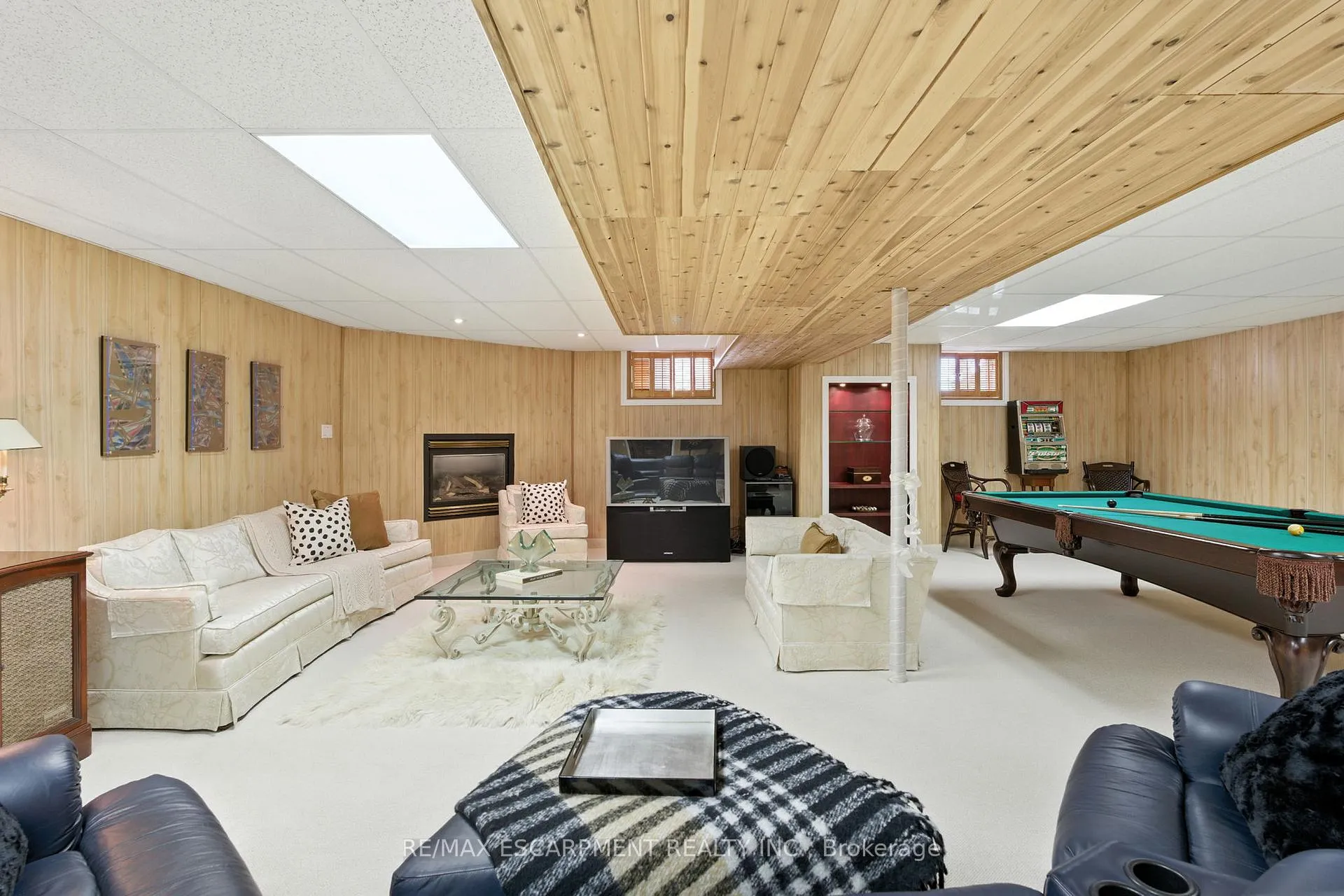 Photo 31 of 1104 Crofton Way, Burlington, Tyandaga — HOMEH
