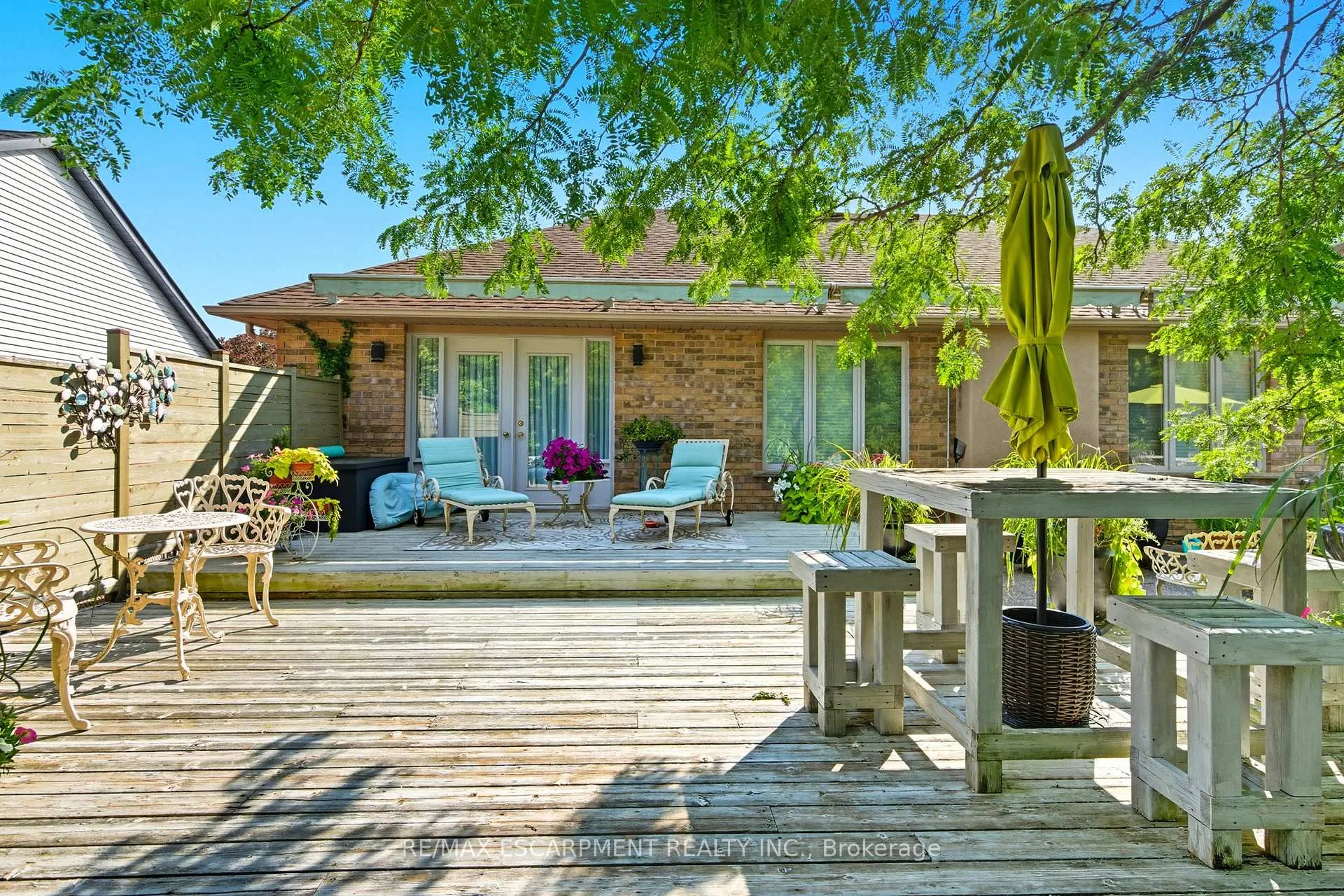 Photo 44 of 1104 Crofton Way, Burlington, Tyandaga — HOMEH