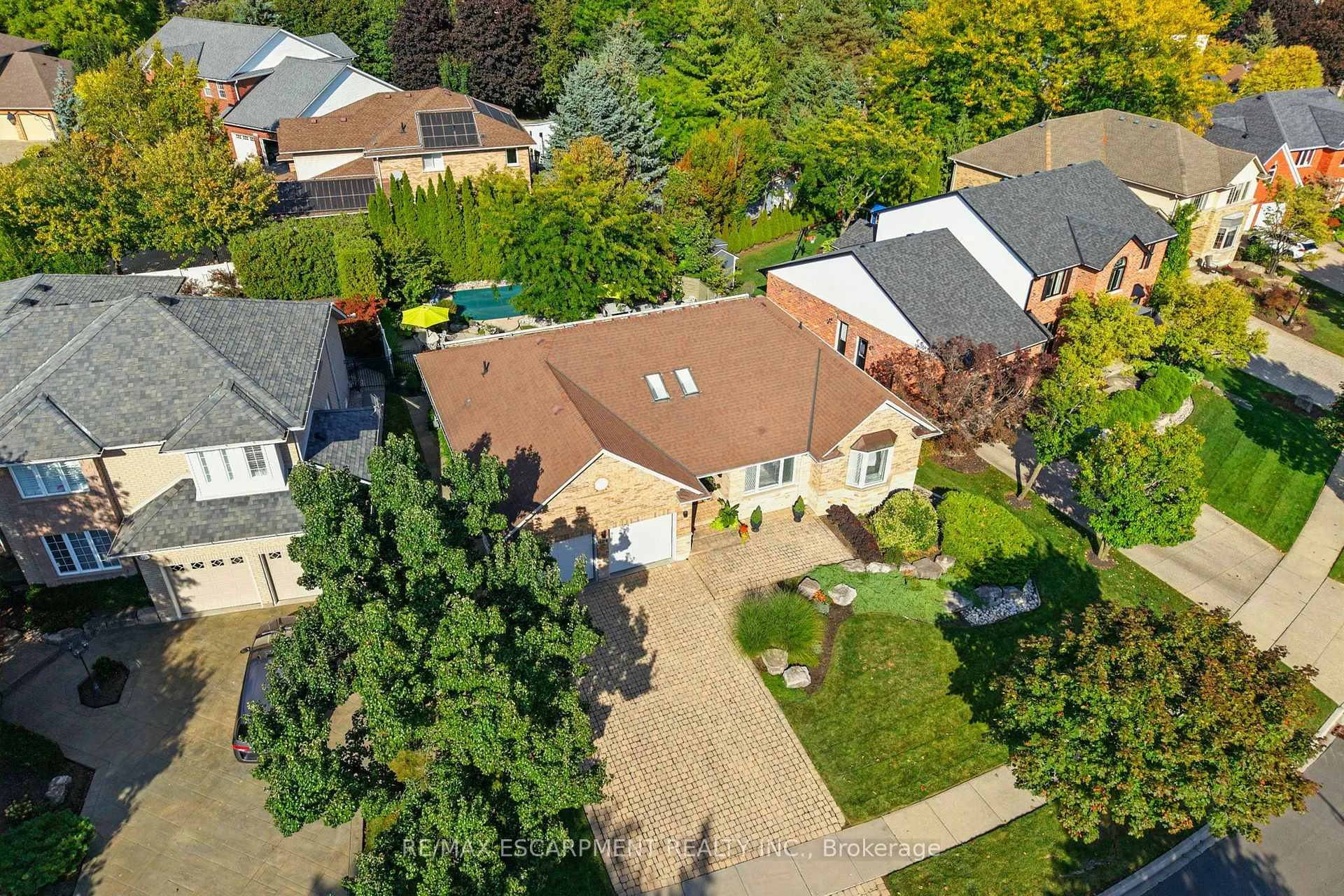 Photo 45 of 1104 Crofton Way, Burlington, Tyandaga — HOMEH