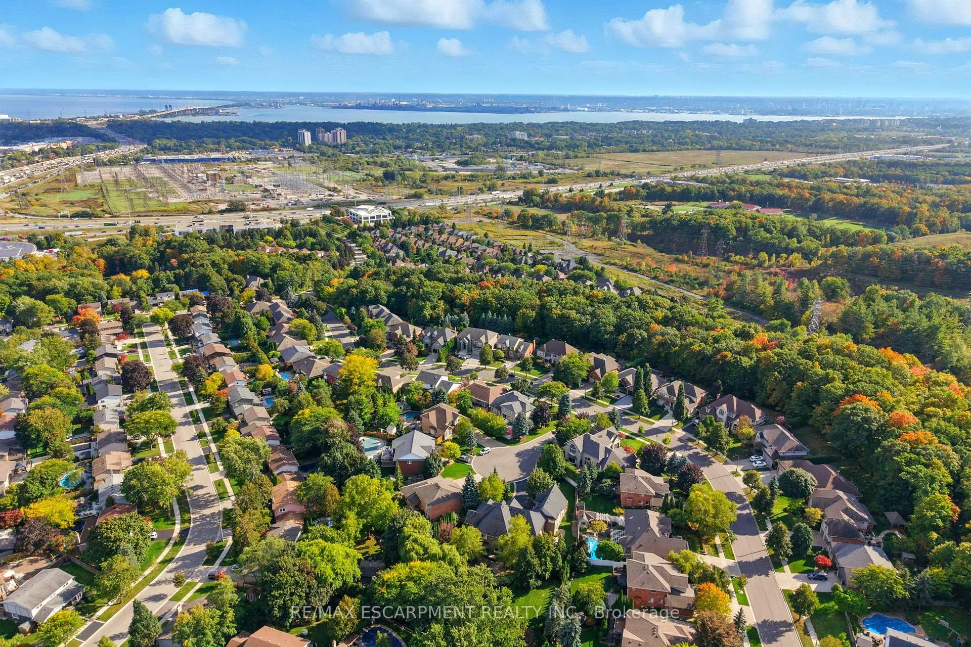 Photo 47 of 1104 Crofton Way, Burlington, Tyandaga — HOMEH