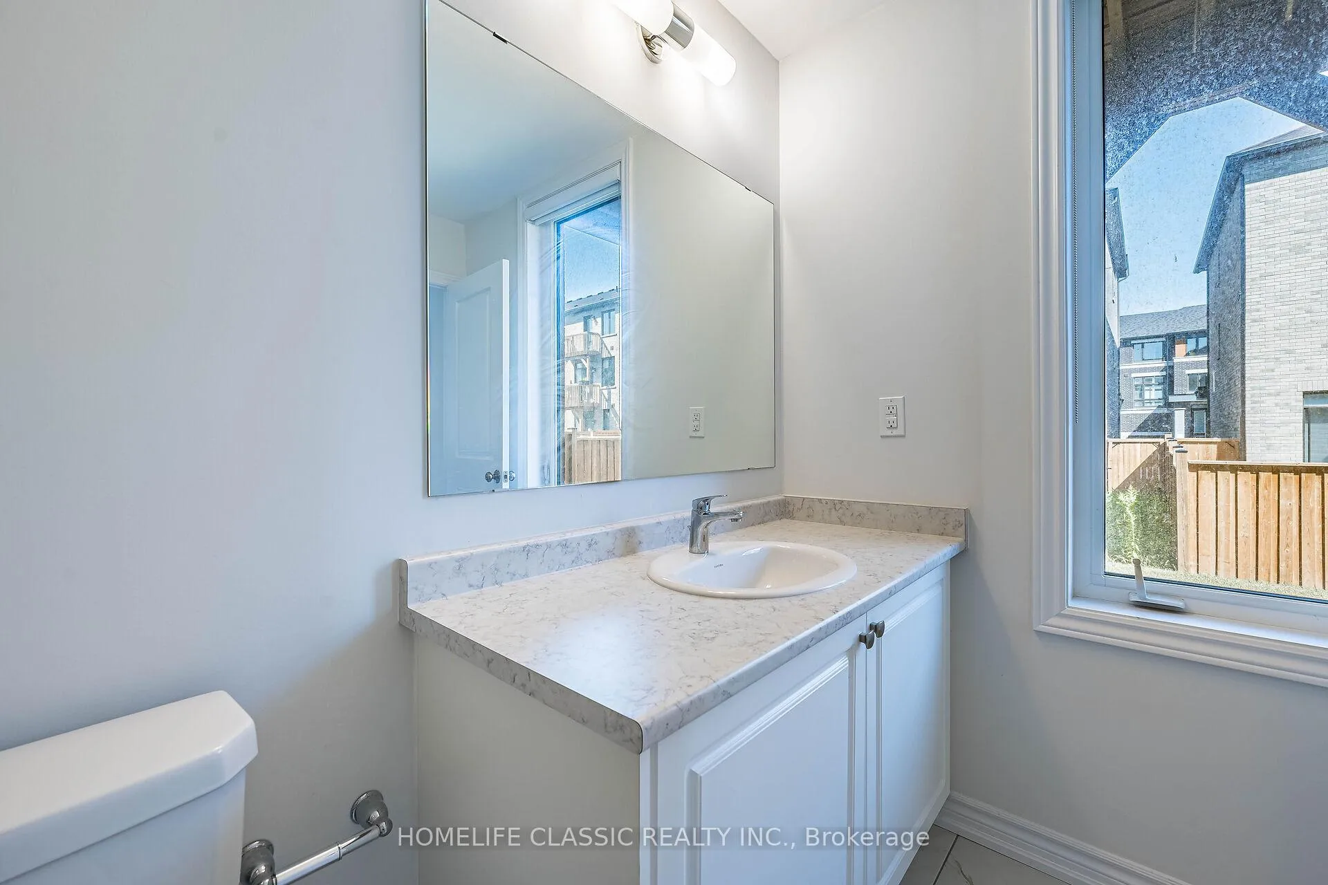 Photo 50 of 57 Douet Lane, Ajax, South East — HOMEH