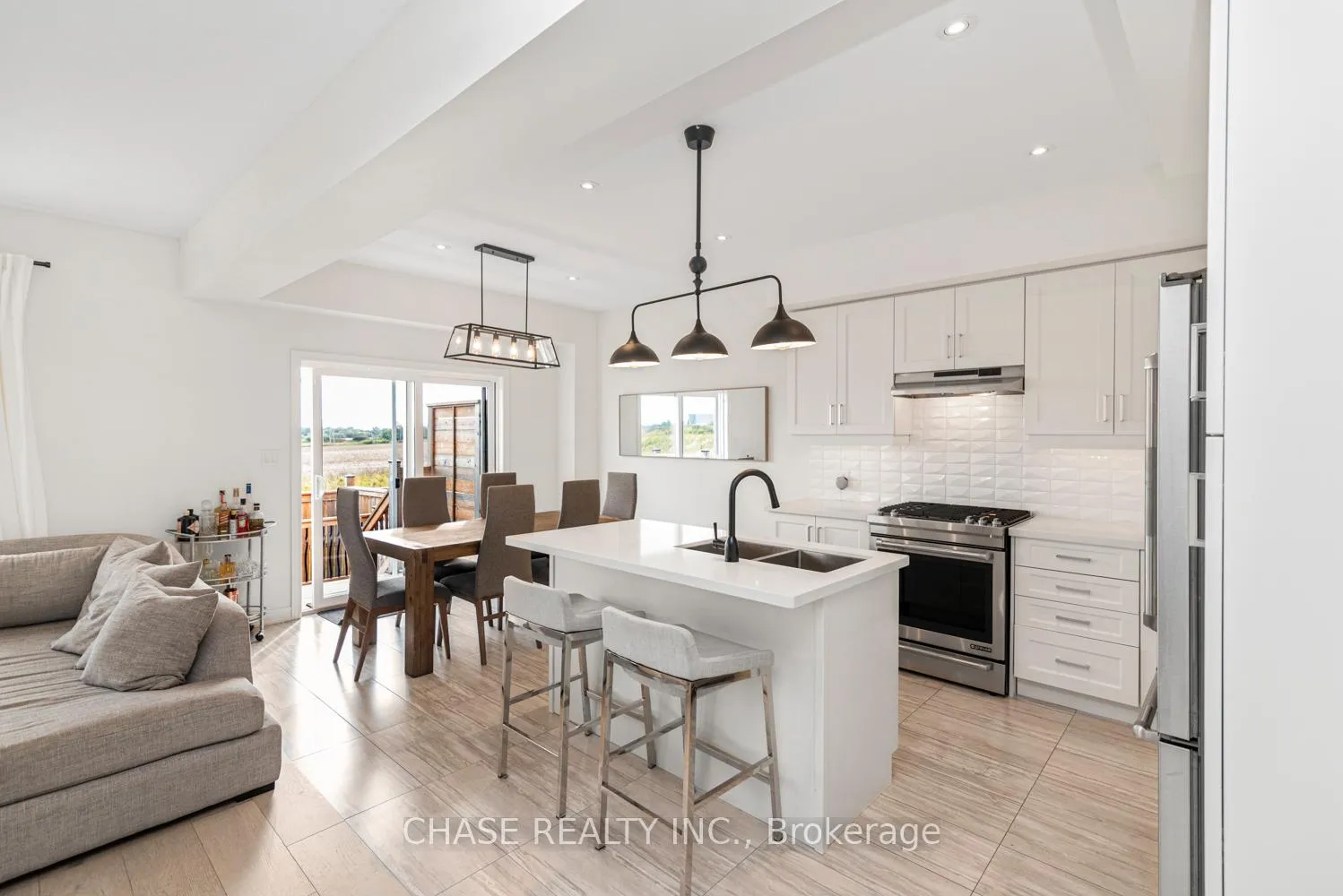 Photo 13 of Unit 46, 120 Vineberg Drive, Hamilton, Chappel — HOMEH