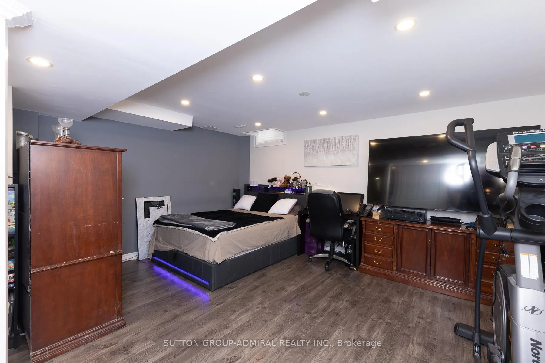 Photo 22 of 119 Foxfield Crescent, Vaughan, Patterson — HOMEH