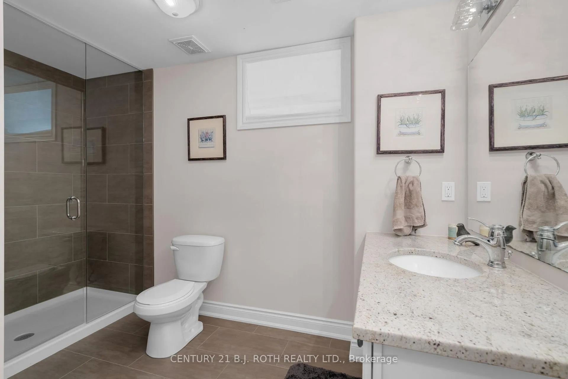 Photo 22 of 61 Sovereign's Gate, Barrie, Innis-Shore — HOMEH