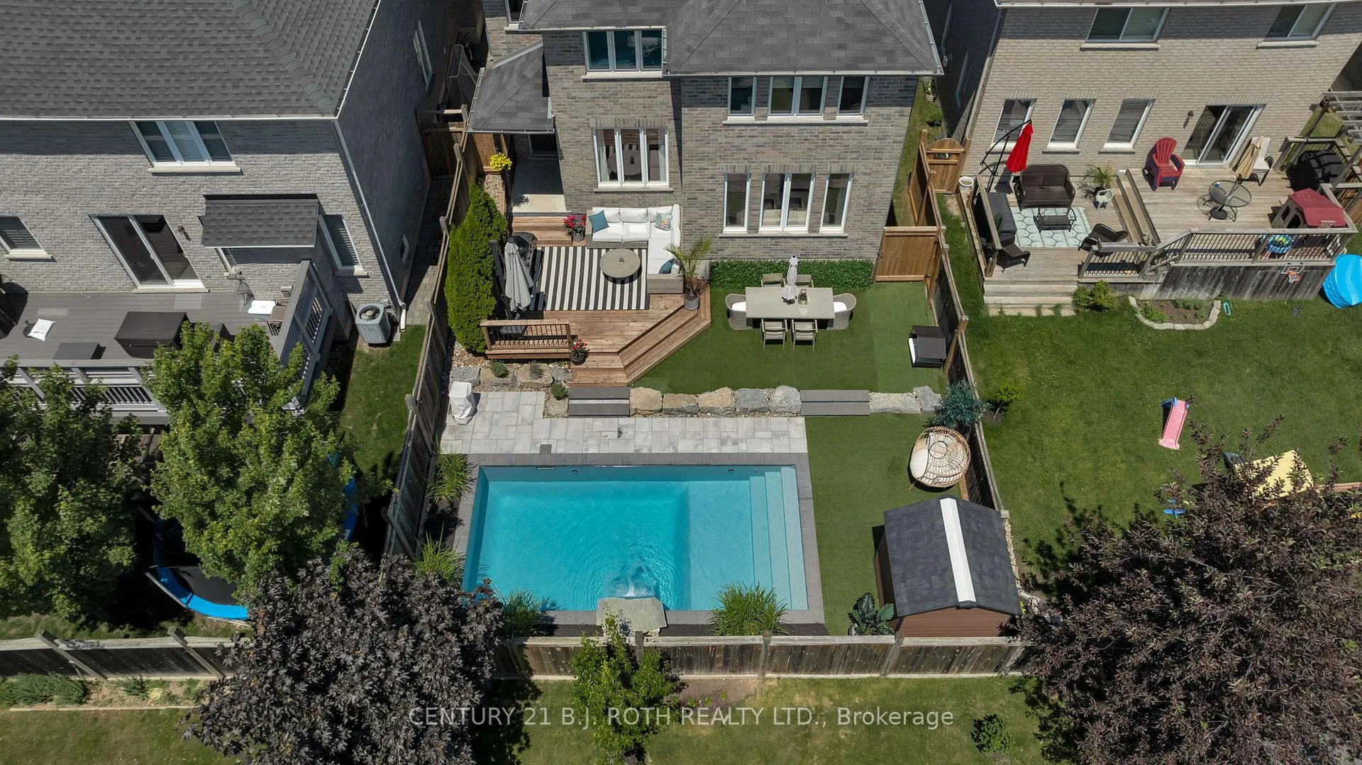 Photo 23 of 61 Sovereign's Gate, Barrie, Innis-Shore — HOMEH