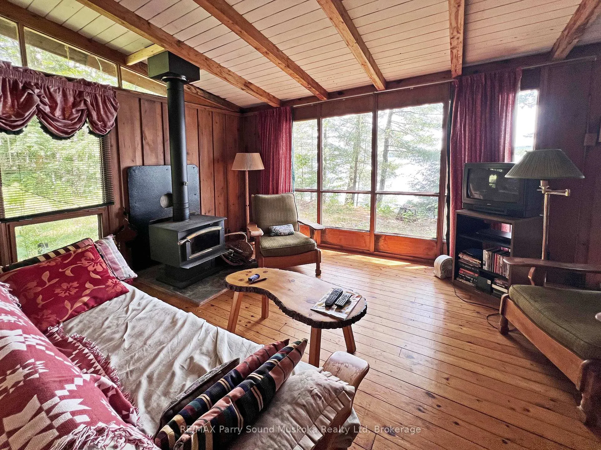 Photo 15 of 27 Cooks Cove Road, McDougall — HOMEH