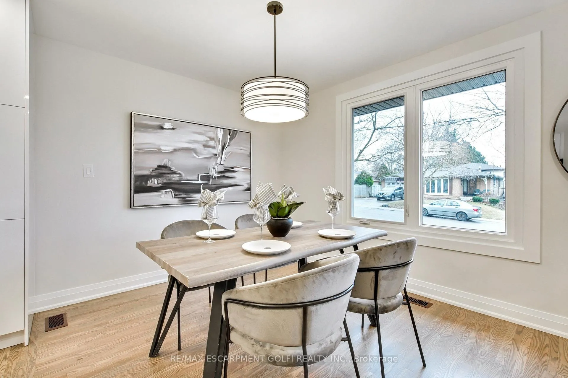 Photo 12 of 79 Hanover Place, Hamilton, Gershome — HOMEH