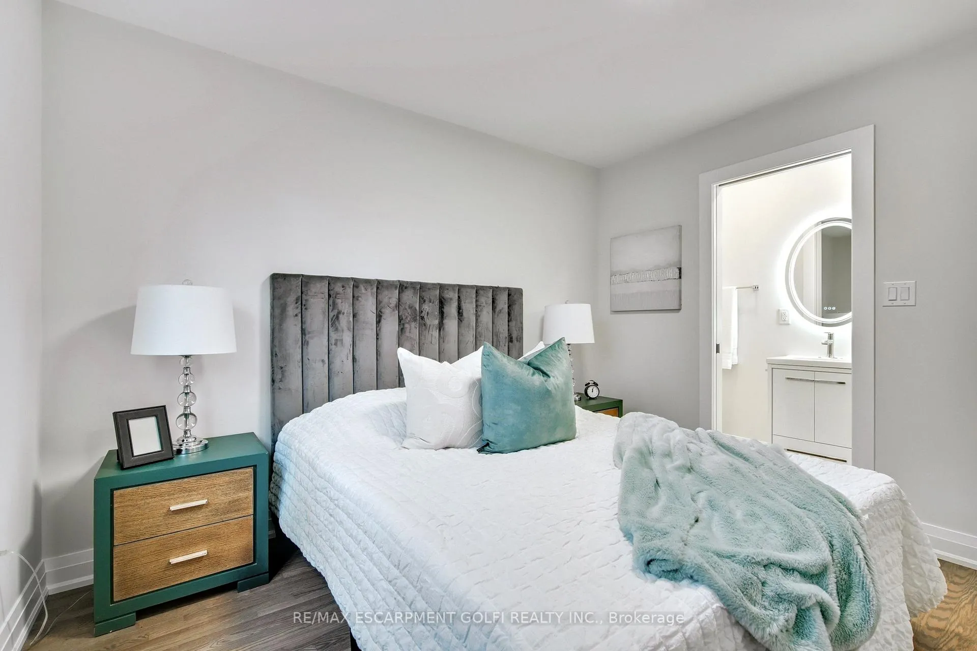 Photo 17 of 79 Hanover Place, Hamilton, Gershome — HOMEH