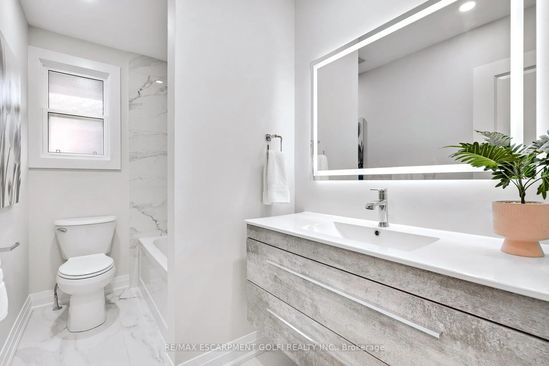 Photo 22 of 79 Hanover Place, Hamilton, Gershome — HOMEH