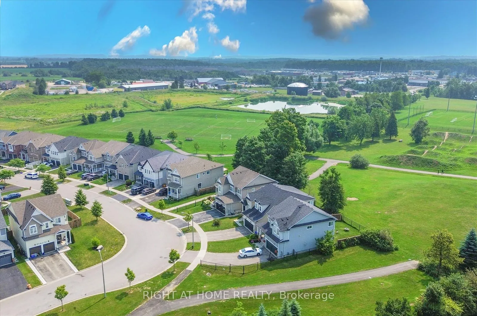 Photo 3 of 172 Morden Drive, Shelburne — HOMEH