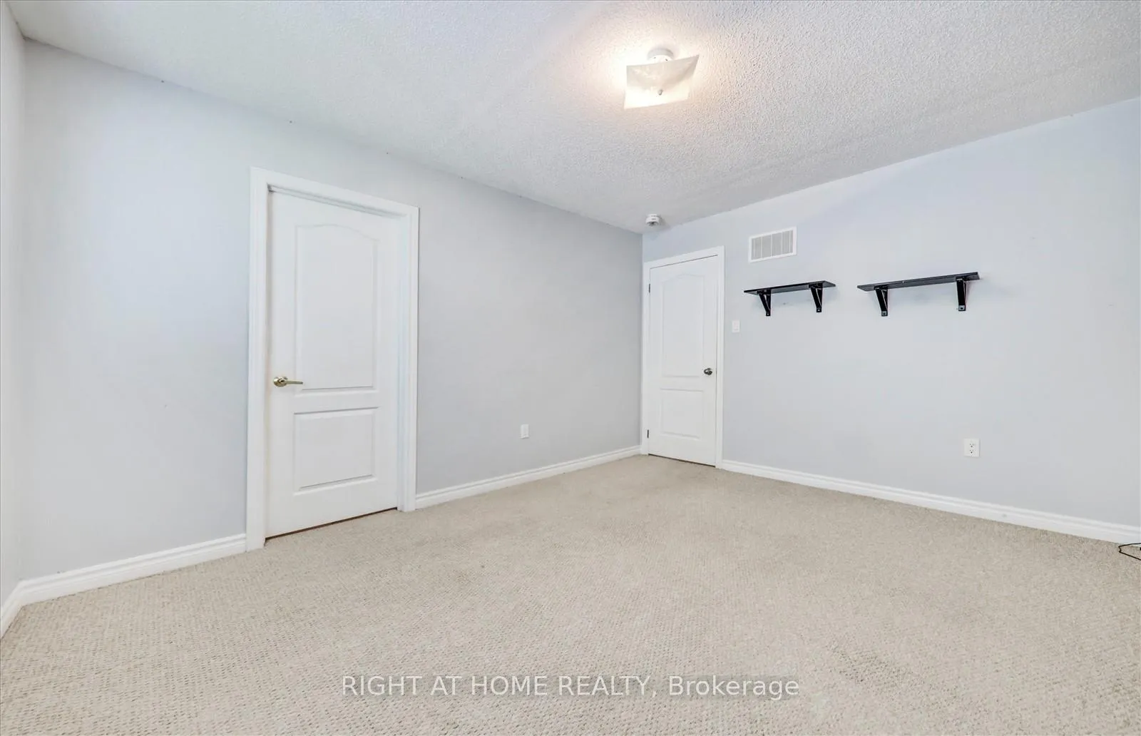 Photo 12 of 172 Morden Drive, Shelburne — HOMEH