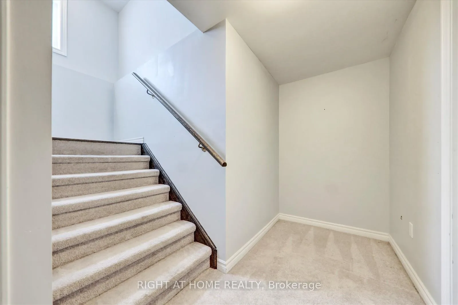 Photo 15 of 172 Morden Drive, Shelburne — HOMEH