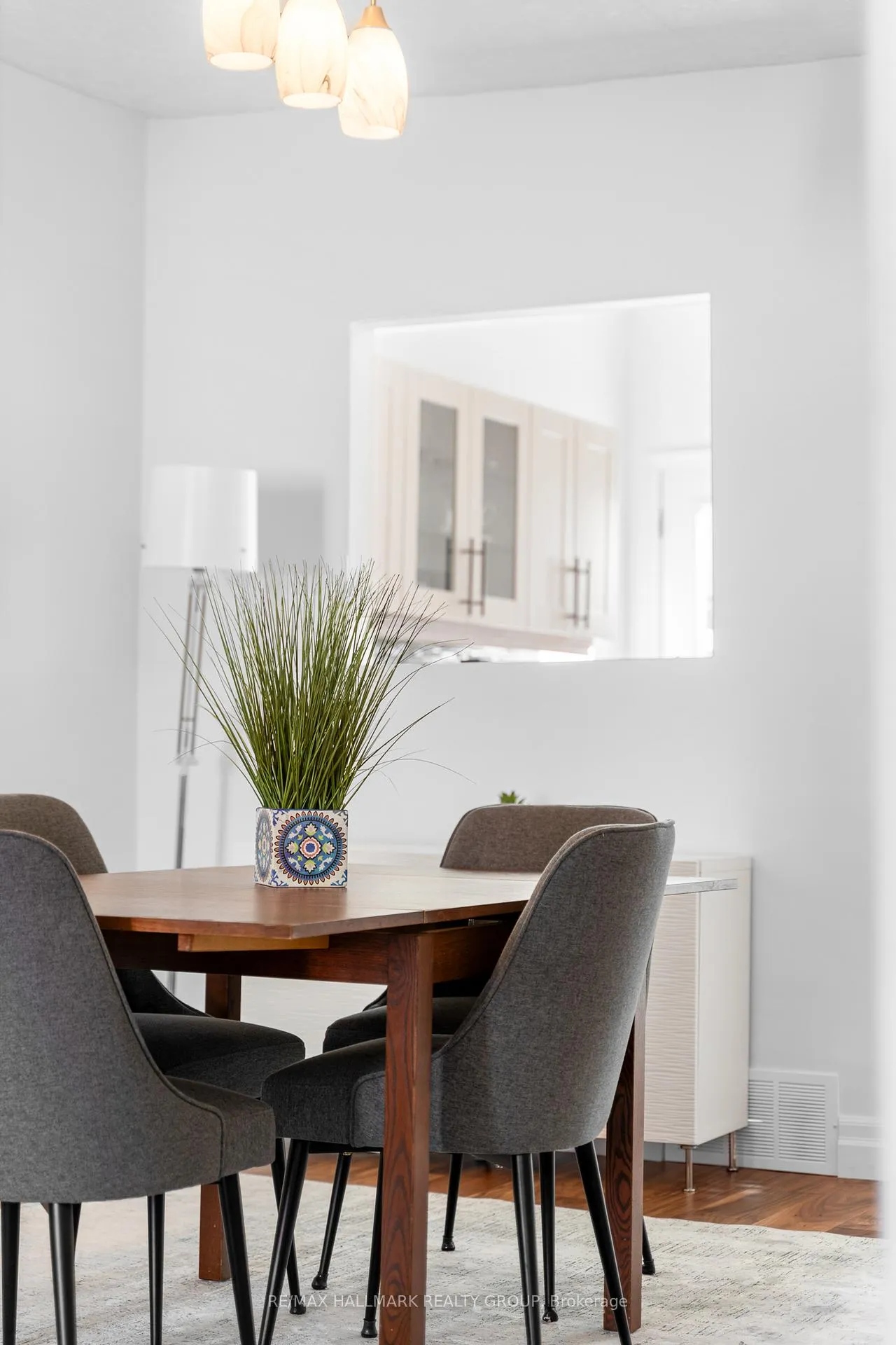 Photo 14 of 150 Arlington Avenue, Ottawa, Ottawa Centre — HOMEH