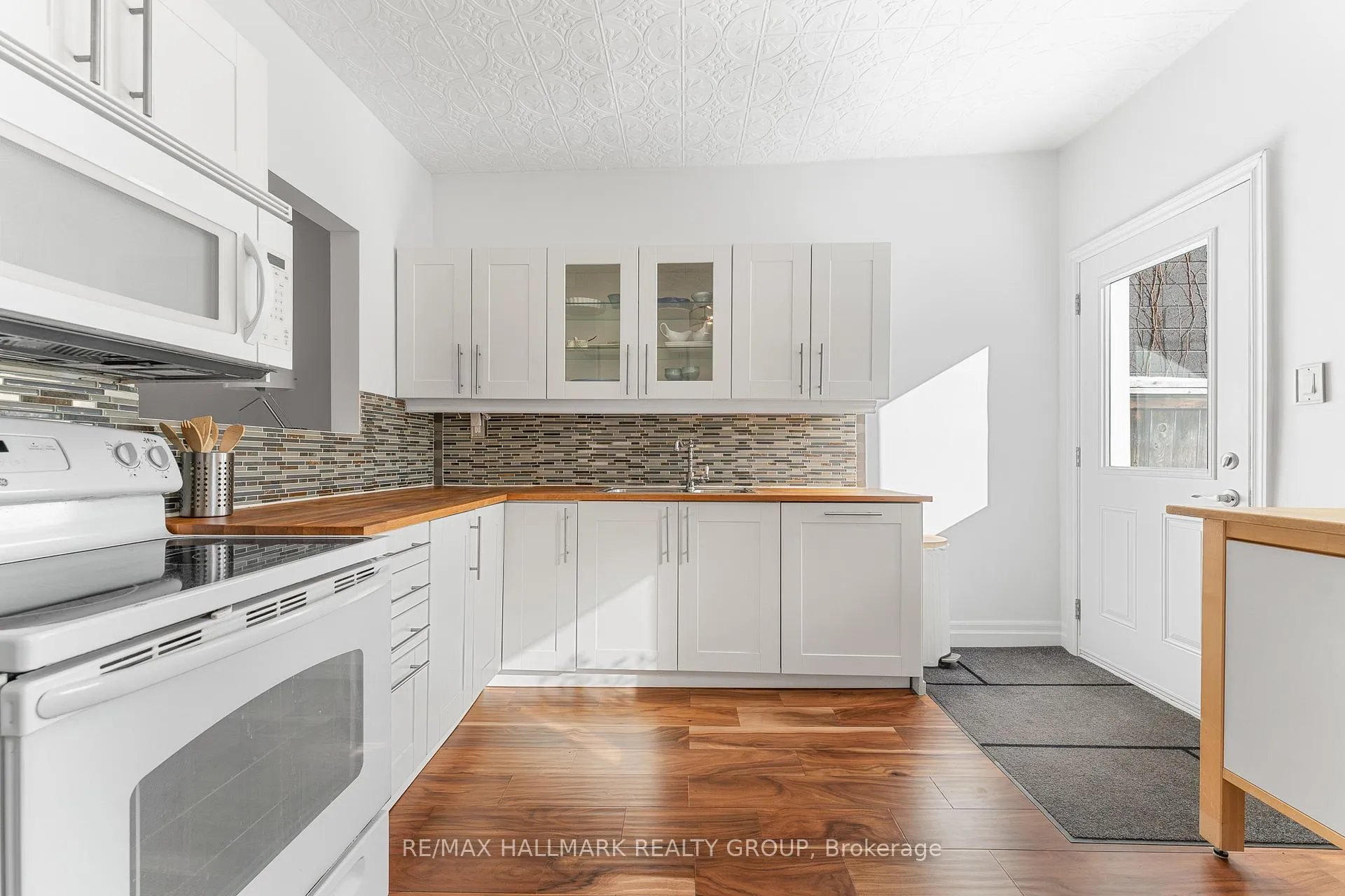 Photo 23 of 150 Arlington Avenue, Ottawa, Ottawa Centre — HOMEH