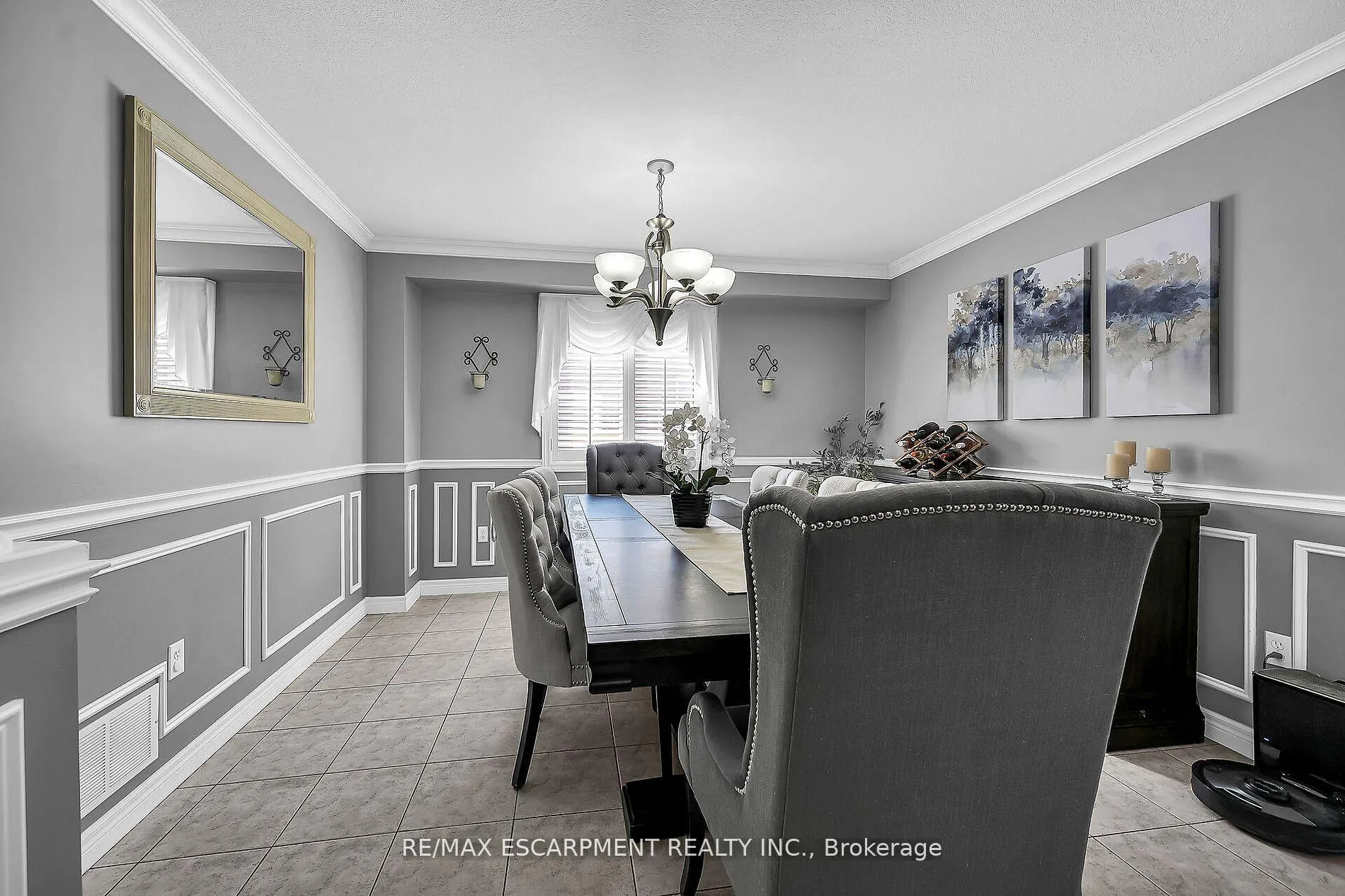 Photo 7 of 22 Timothy Place, Hamilton, Crerar — HOMEH