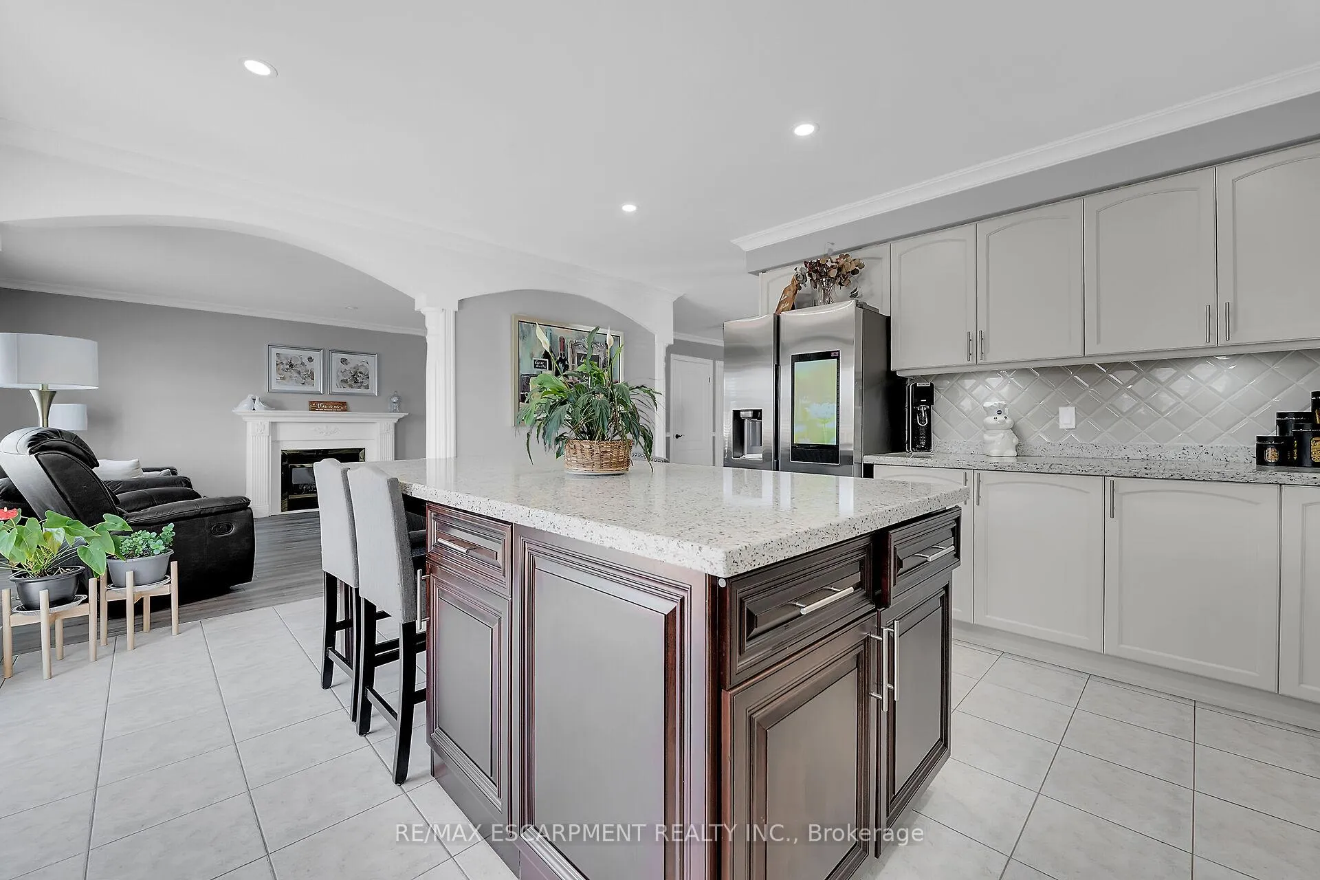Photo 13 of 22 Timothy Place, Hamilton, Crerar — HOMEH