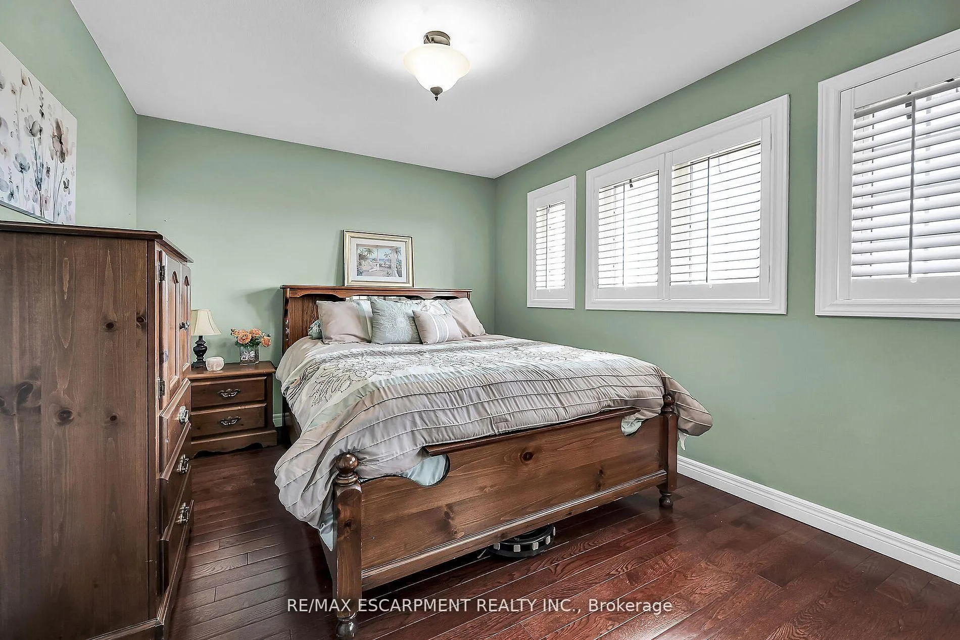 Photo 25 of 22 Timothy Place, Hamilton, Crerar — HOMEH