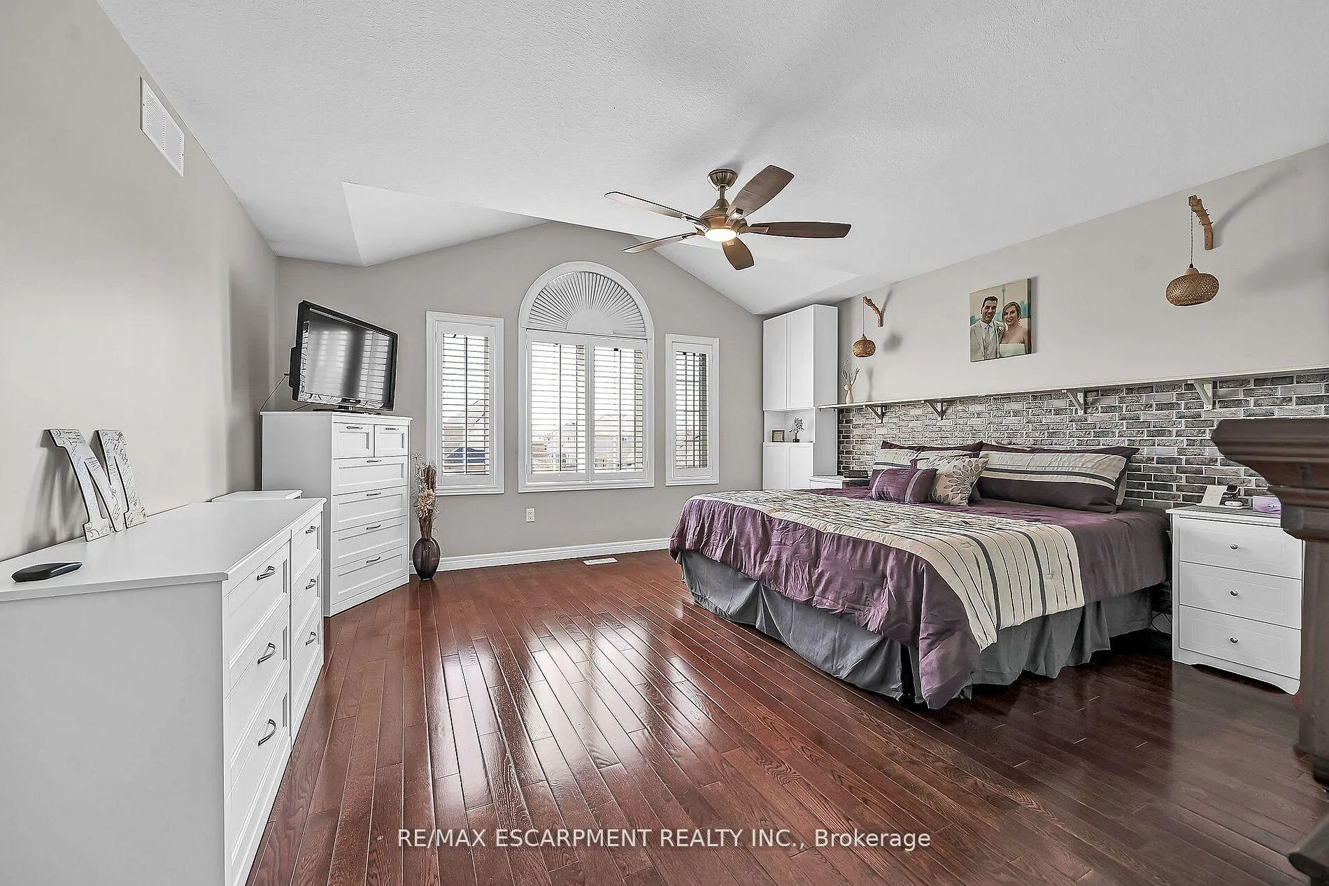 Photo 28 of 22 Timothy Place, Hamilton, Crerar — HOMEH