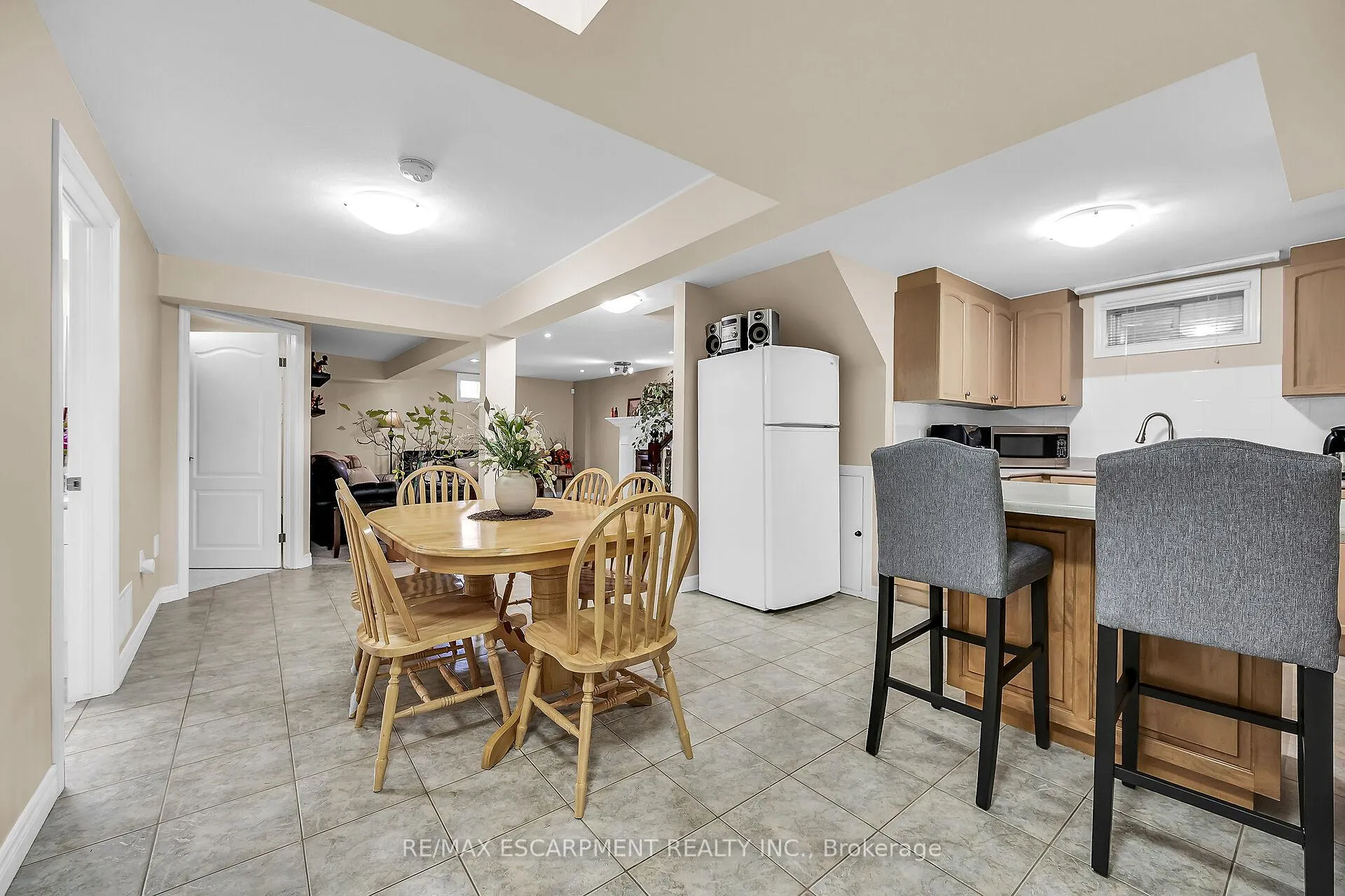 Photo 33 of 22 Timothy Place, Hamilton, Crerar — HOMEH
