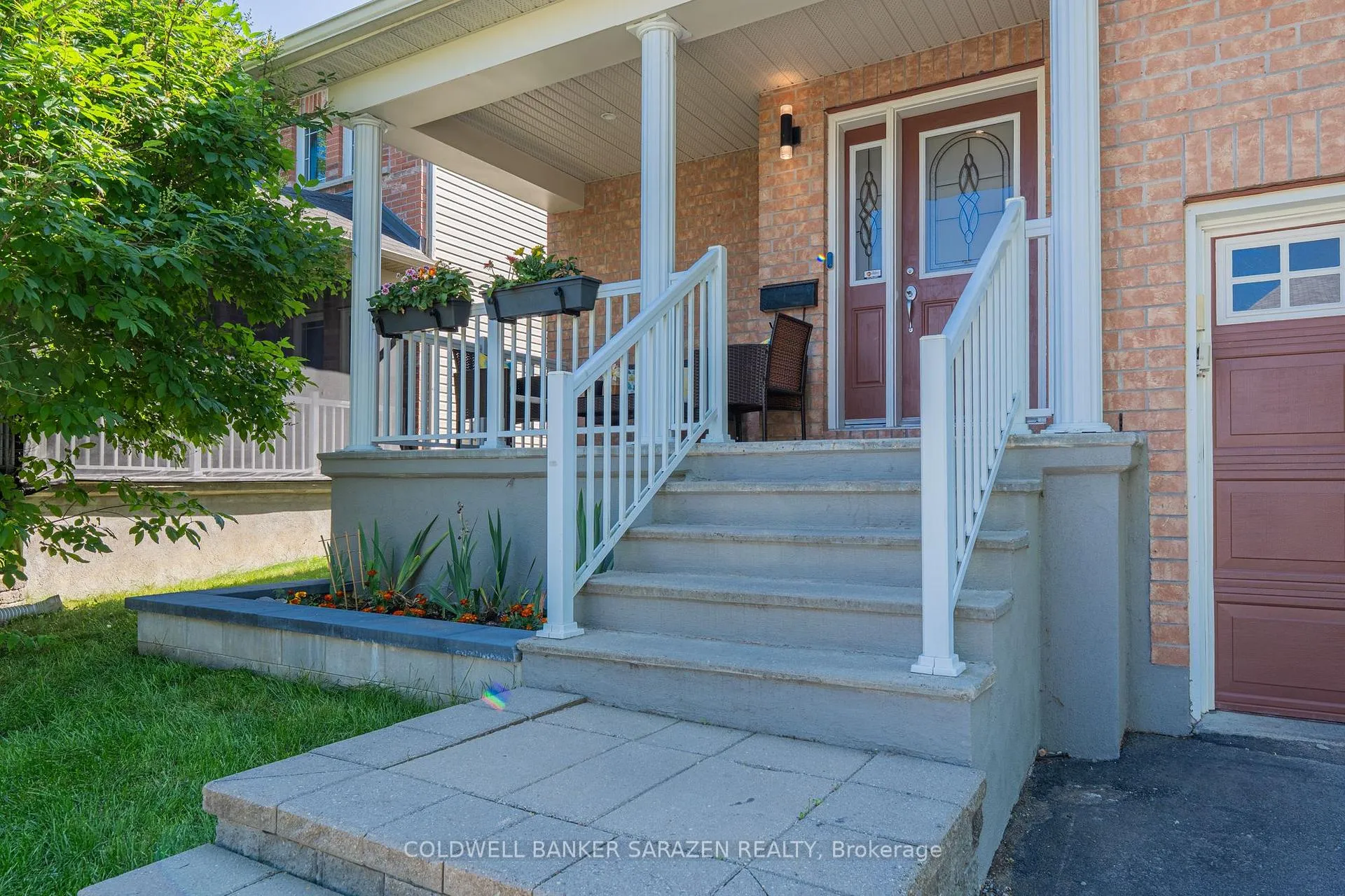 Photo 3 of 116 Whernside Terrace W, Ottawa, Kanata - Morgan's Grant/South March — HOMEH