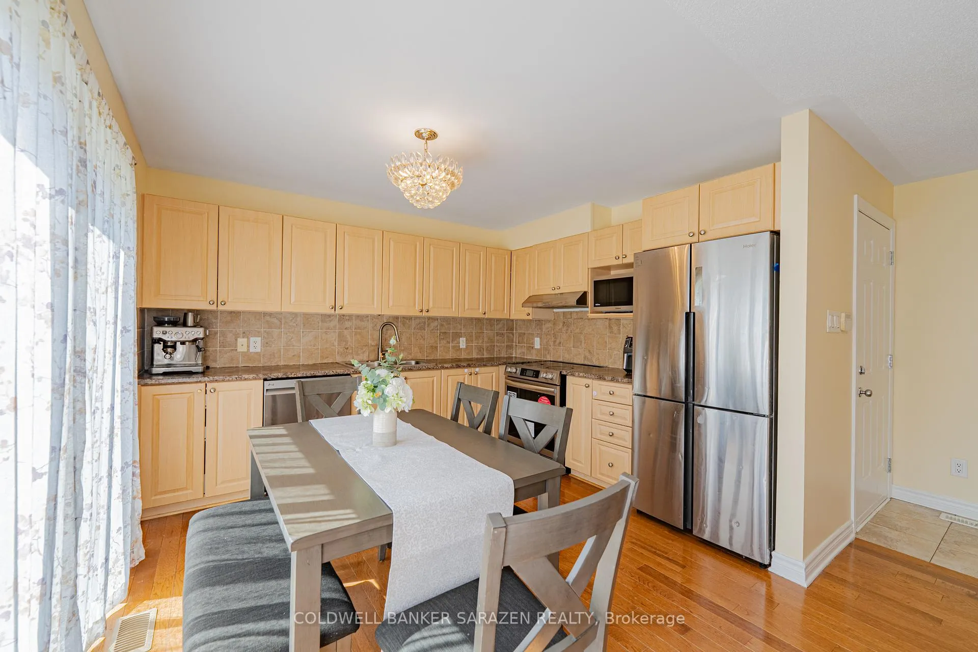 Photo 16 of 116 Whernside Terrace W, Ottawa, Kanata - Morgan's Grant/South March — HOMEH