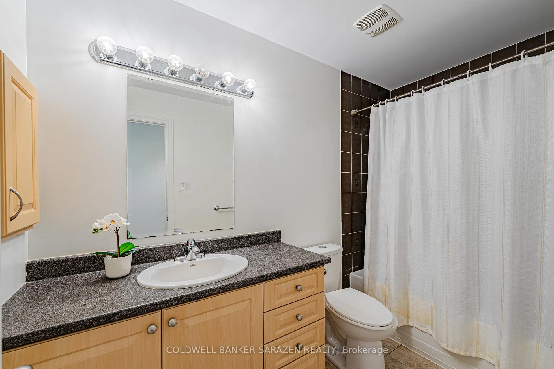 Photo 31 of 116 Whernside Terrace W, Ottawa, Kanata - Morgan's Grant/South March — HOMEH
