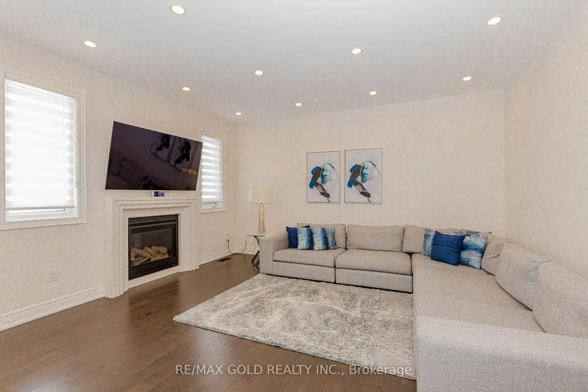 Photo 16 of 23 Sinatra Street, Brampton, Sandringham-Wellington North — HOMEH