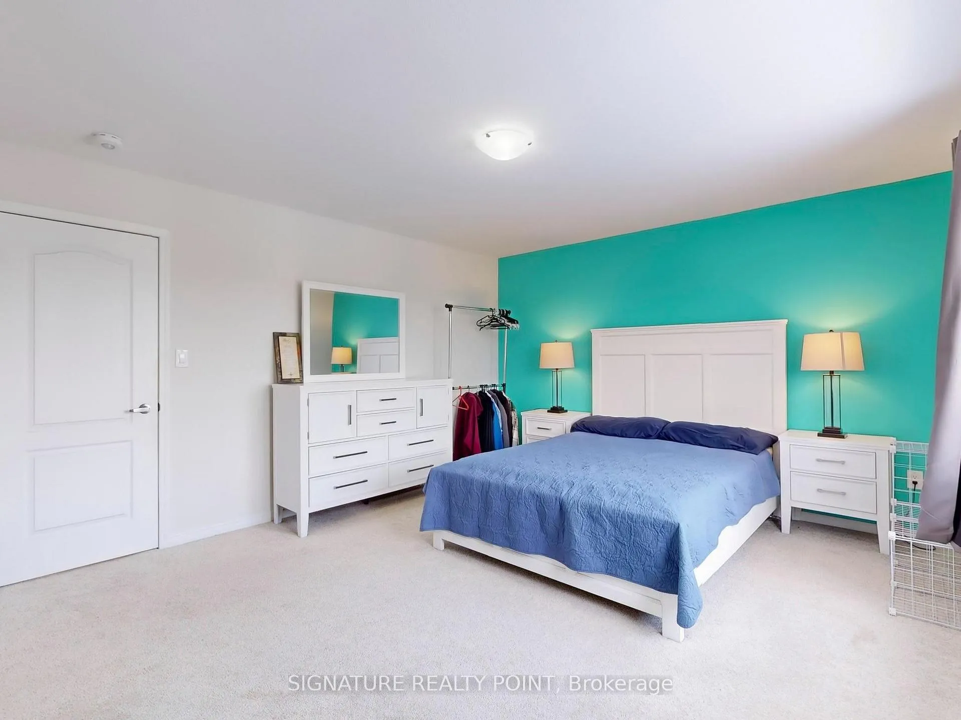 Photo 23 of 32 Whithorn Crescent, Haldimand — HOMEH